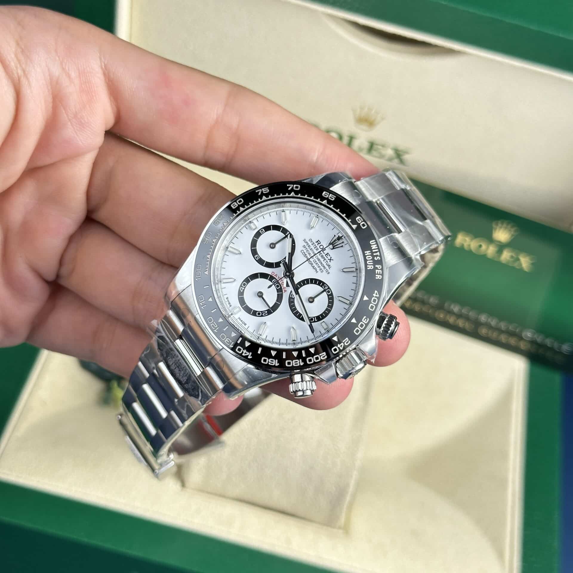 Rolex Daytona Panda 126500LN White Dial Super Clone Clean Factory 40mm - Image 2
