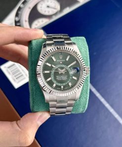 Rolex Sky-Dweller 326934 Mint Green Dial Oyster Bracelet Replica 42mm