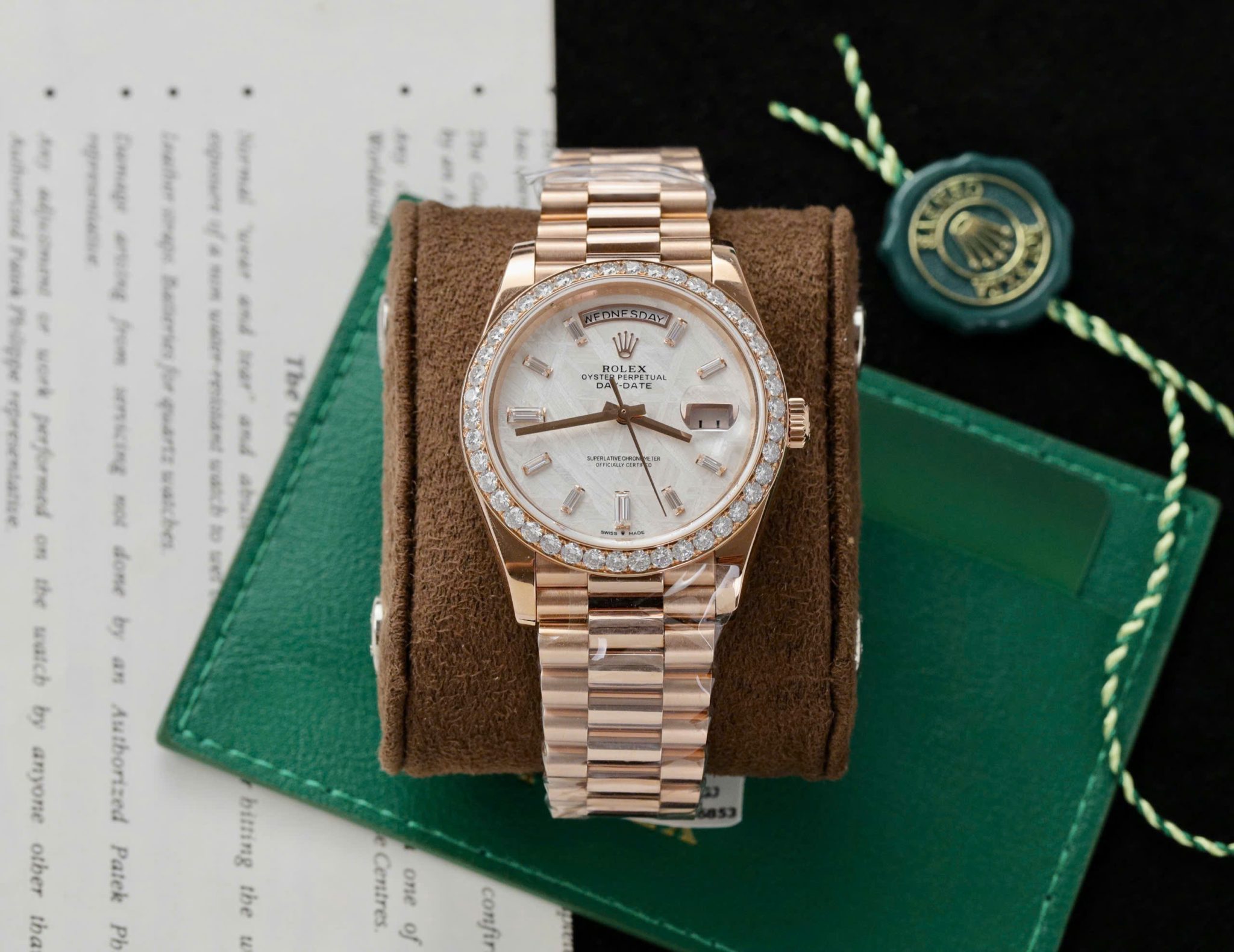 Rolex Day-Date 40 Meteorite Baguette Moissanite Dial 18K Rose Gold Wrapped Moissanite Bezel GMF V3 Best Replica 40mm - Image 2