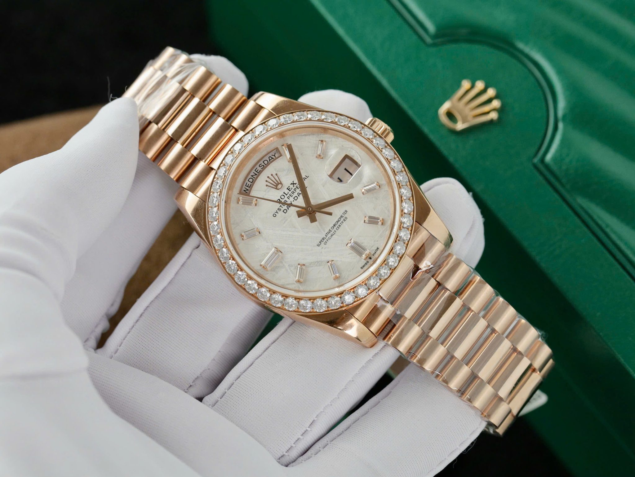 Rolex Day-Date 40 Meteorite Baguette Moissanite Dial 18K Rose Gold Wrapped Moissanite Bezel GMF V3 Best Replica 40mm - Image 4