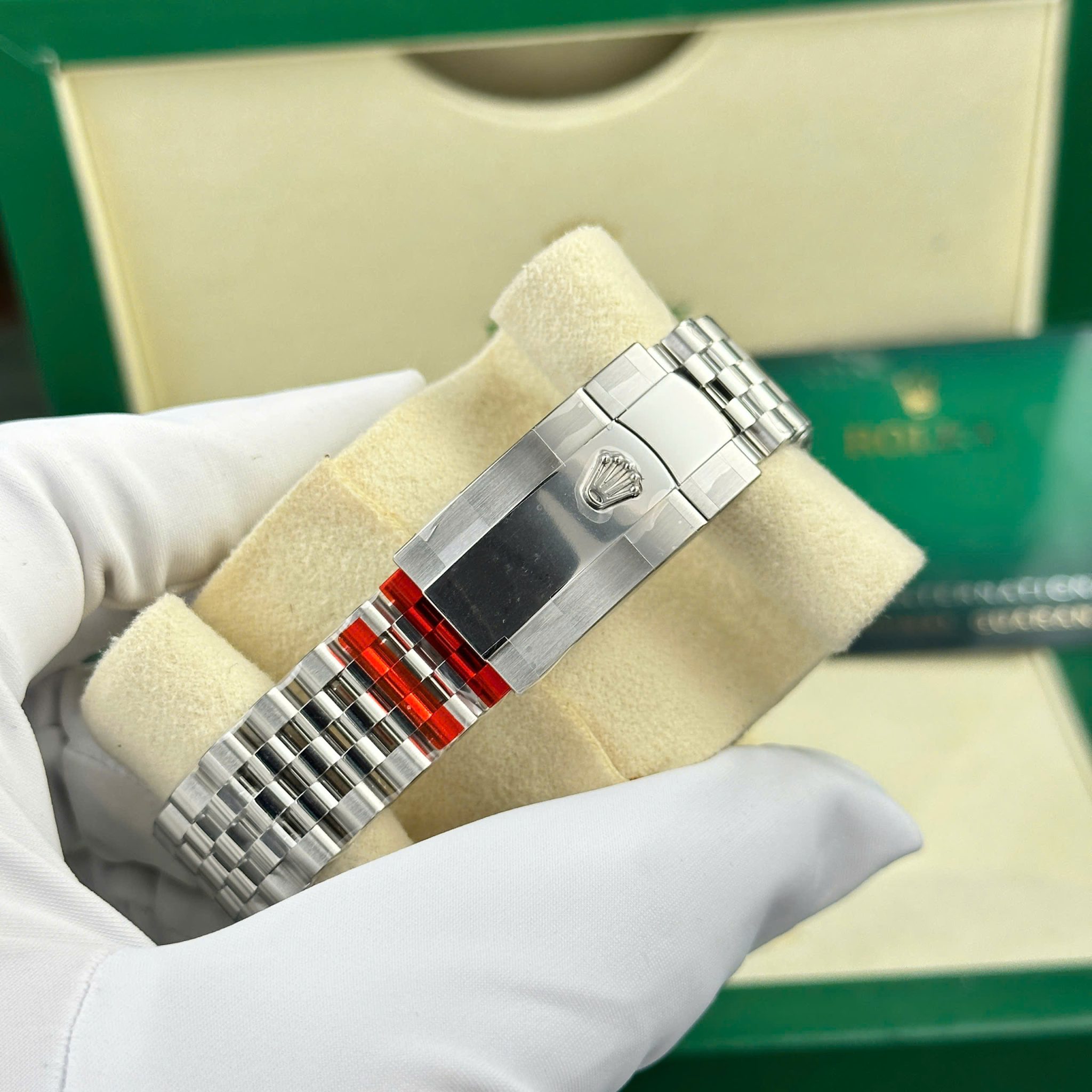 Rolex Datejust 126234-0025 White Roman Index Dial Jubilee 1:1 Replica VSF 36mm - Image 9