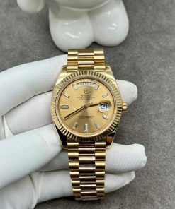 Rolex Day-Date 228238 Champagne Dial 18K Solid Gold CVD Diamonds 40mm
