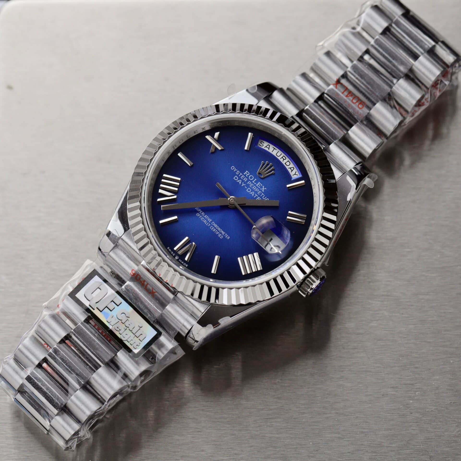 Rolex Day-Date 228236 Blue Ombré Dial 185g Best Replica Super Clone 40mm - Image 3