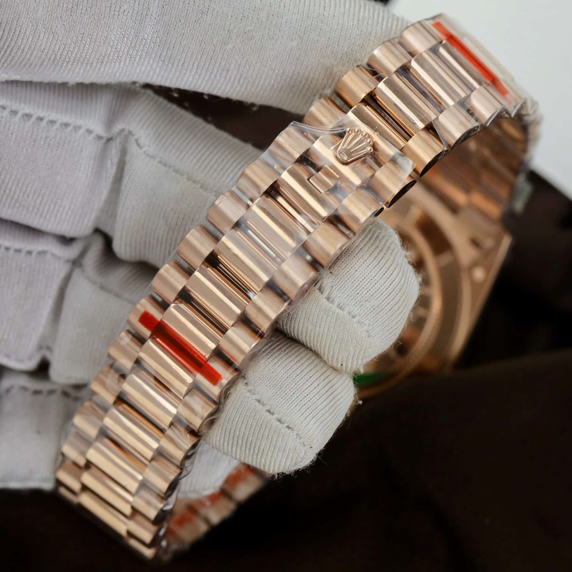 Rolex Day-Date 228235 Rose Gold Einsenkiesel Baguette Dial 186g Best Replica Q Factory 40mm - Image 12