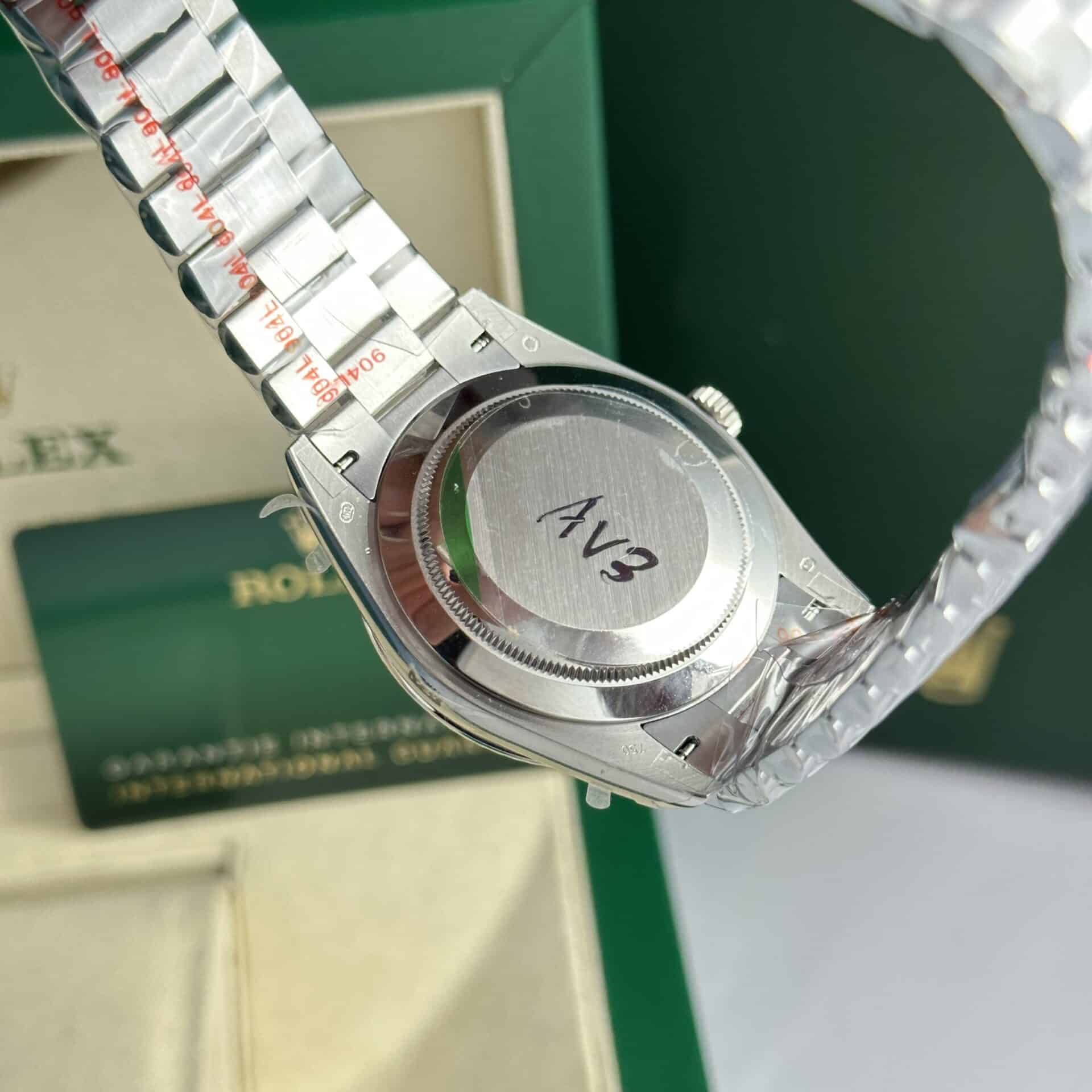 Rolex Day-Date 40 Meteorite Baguette Dial 176g Best Replica V3 GMF 40mm - Image 9