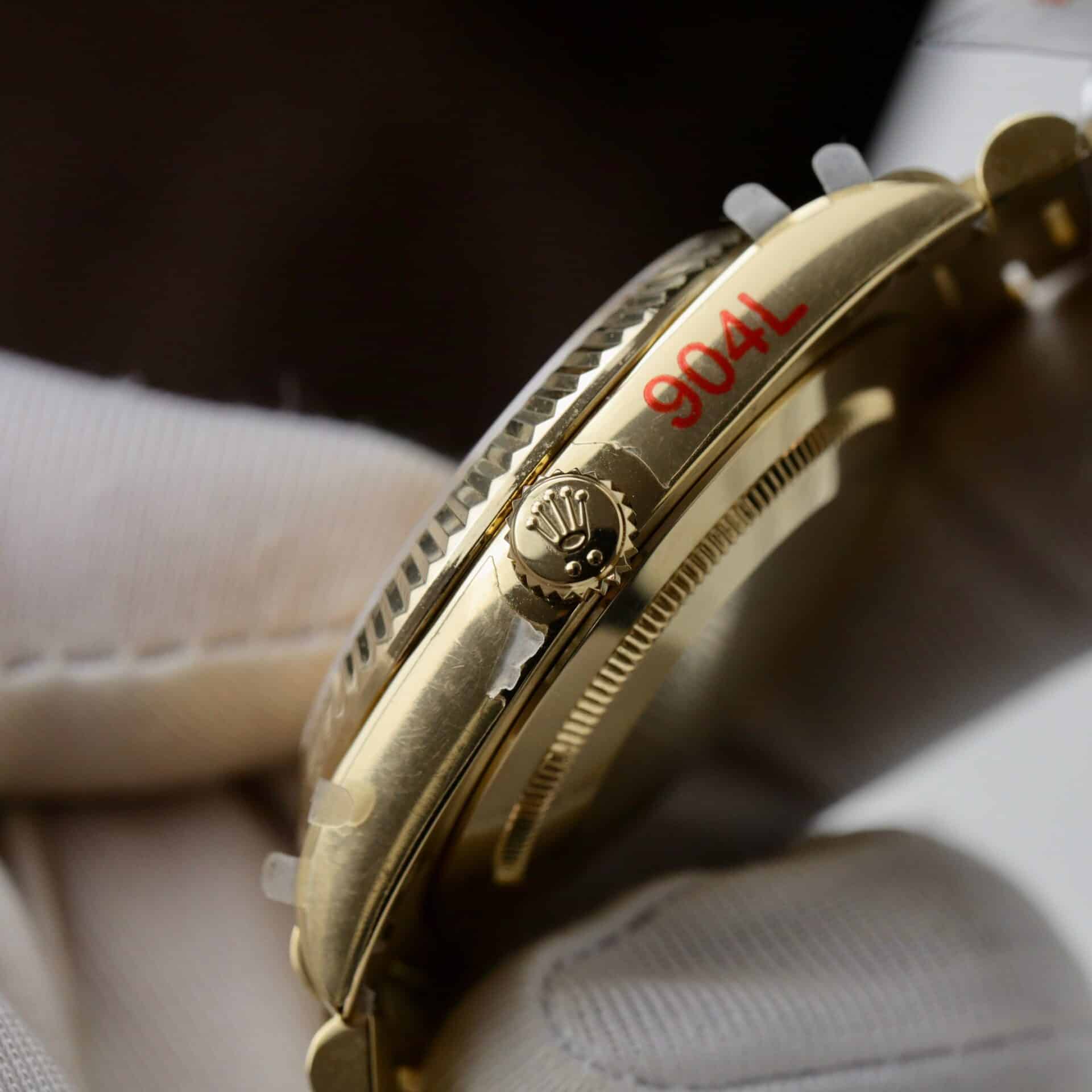 Rolex Day-Date 40 Yellow Gold Champagne Diamond Dial Replica V3 GMF 40mm - Image 7