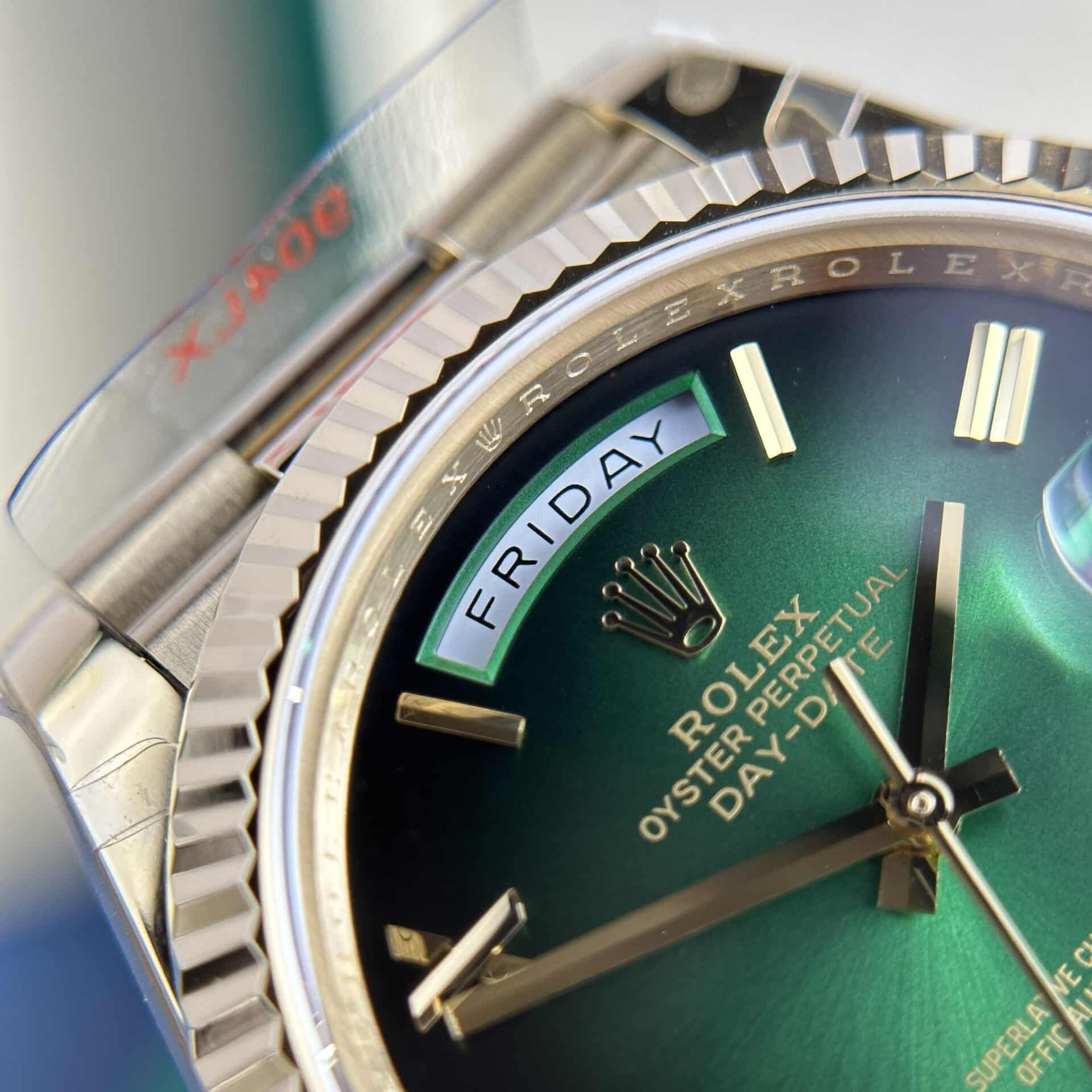 Rolex Day-Date 228238-0069 Green Ombré Dial Yellow Gold 184g Best Replica 40mm - Image 5