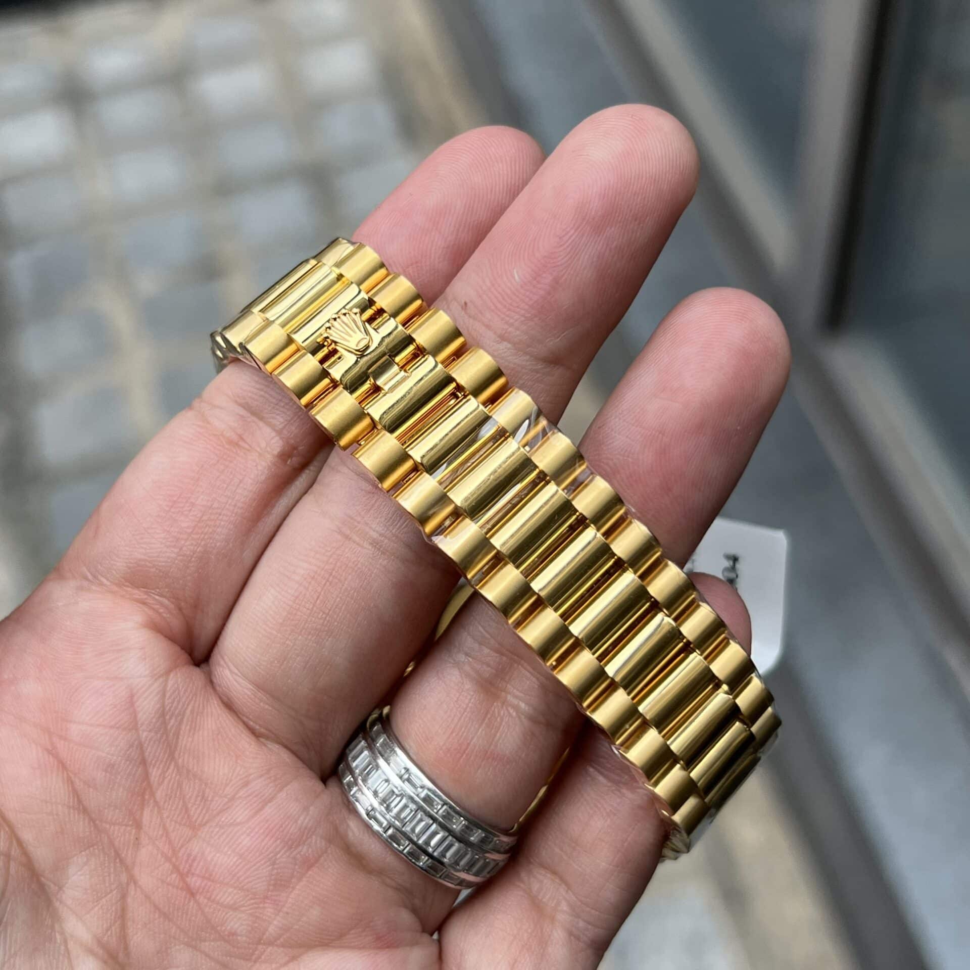 Rolex Day-Date 228238 Champagne Roman Dial 18K Gold Wrapped 175g GMF 40mm - Image 6