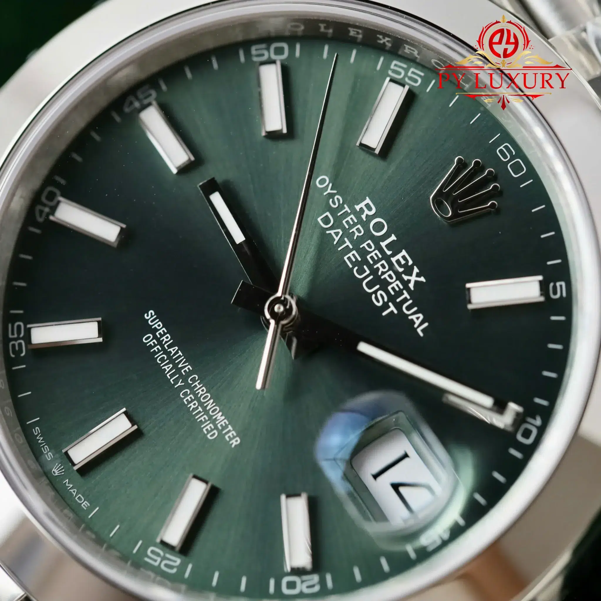 Rolex Datejust 126300 Mint Green Dial Smooth Bezel Jubilee Bracelet Best Replica VSF 41mm - Image 5