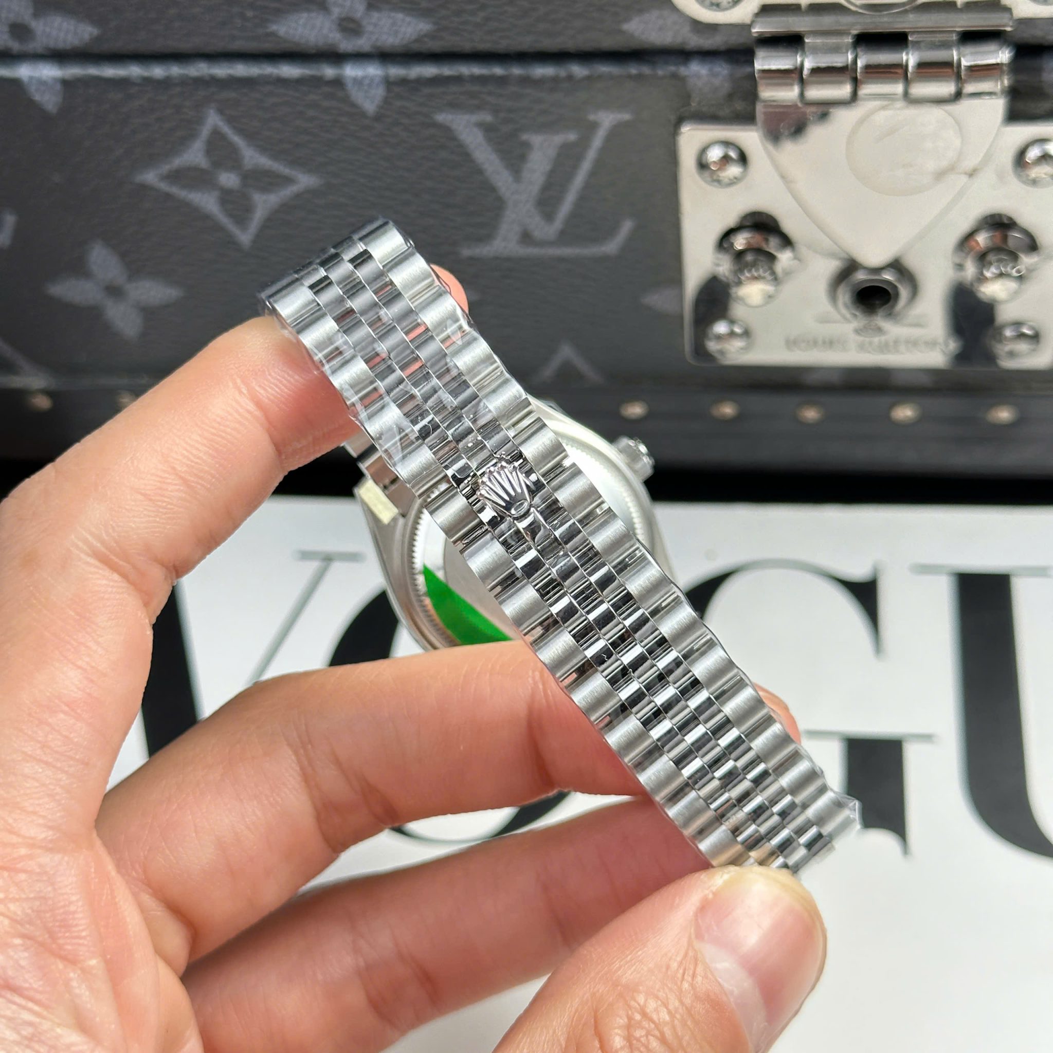 Rolex Datejust 278274-0002 Black Roman Dial Fluted Bezel Jubilee Bracelet Best Replica THB 31mm - Image 12