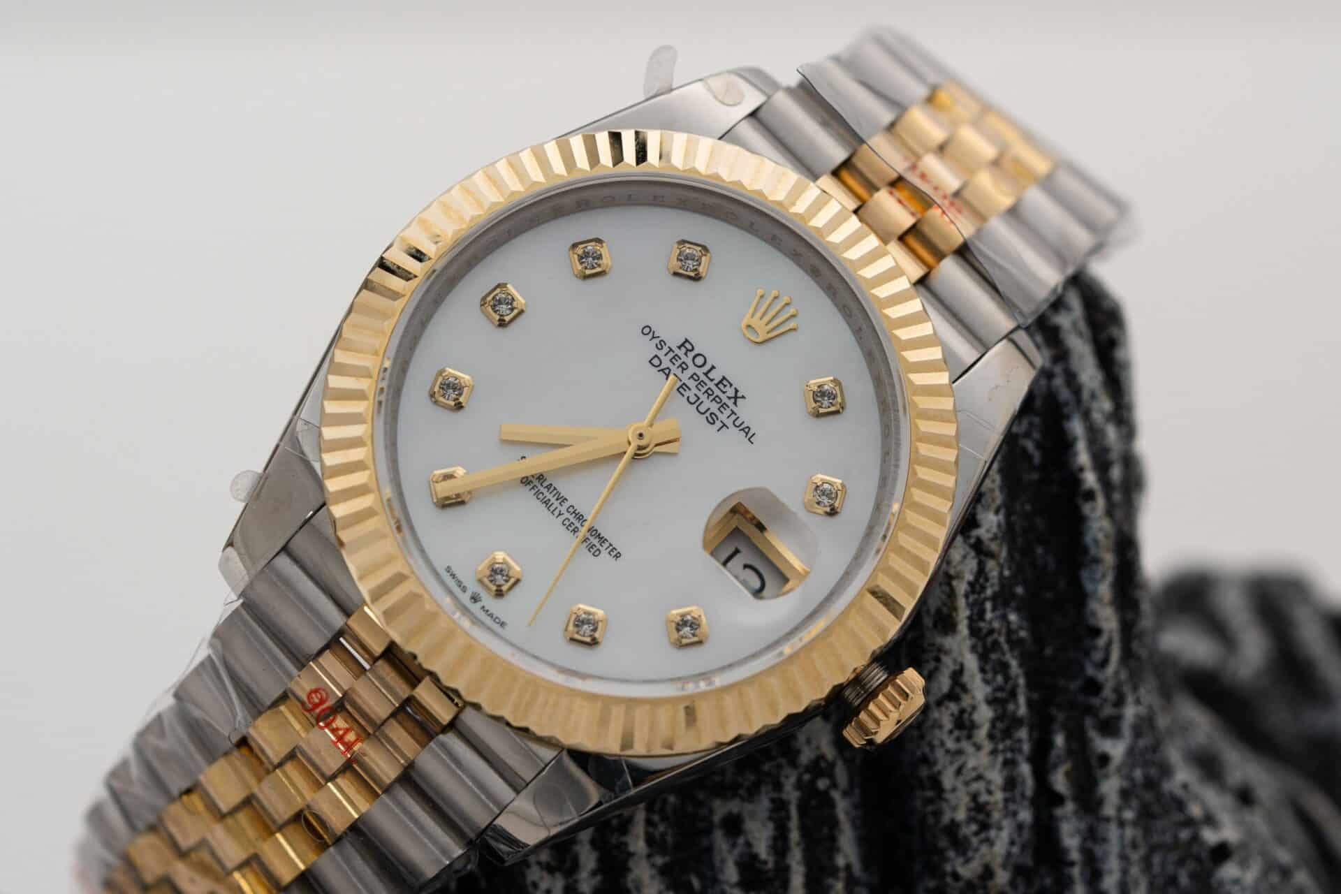 Rolex Datejust Two Tone 10K Yellow Gold Wrapped White MOP Dial Jubilee 31mm - Image 3