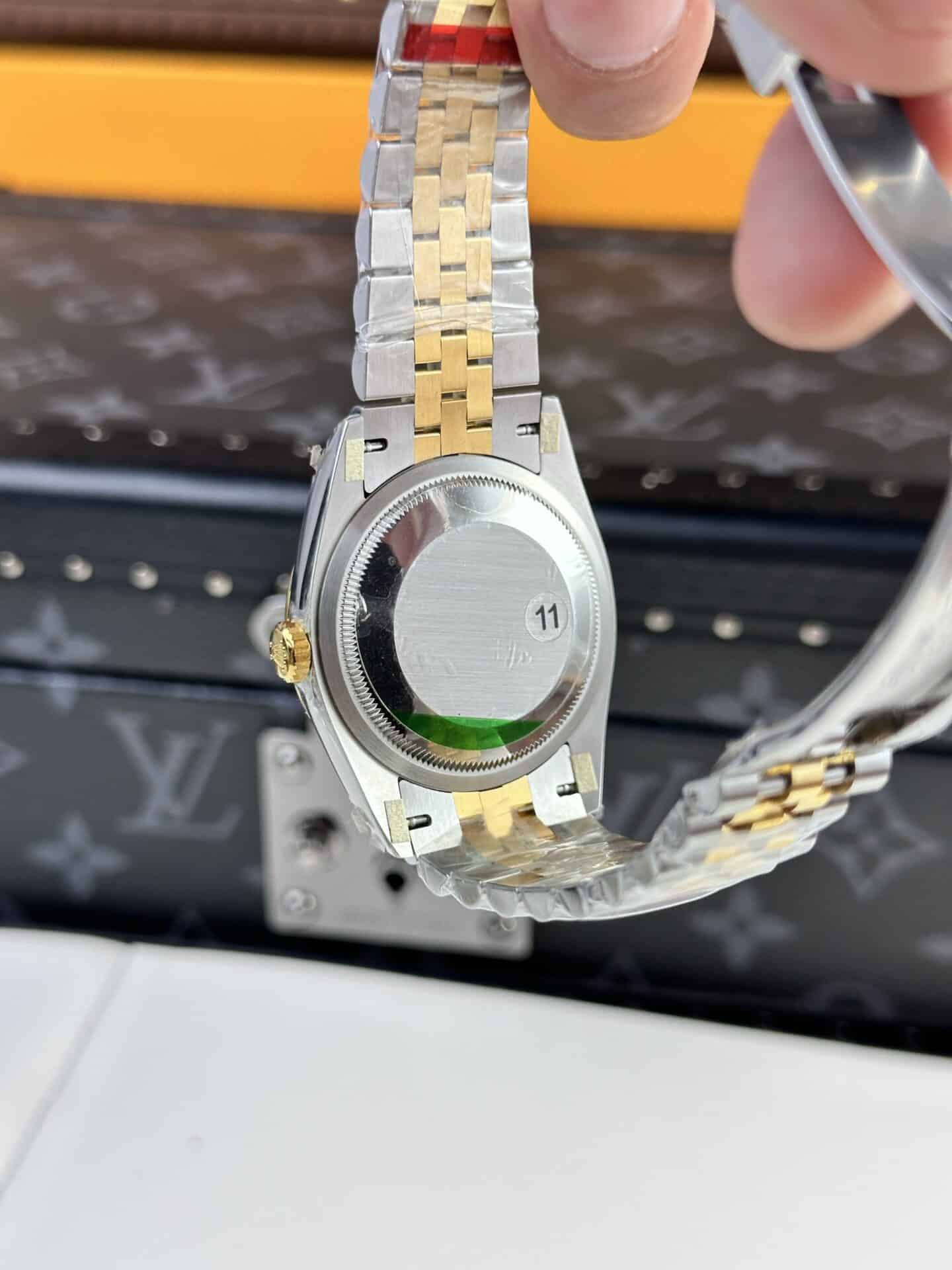 Rolex Datejust Wimbledon Two Tone Yellow Gold Jubilee Top Quality Replica 36mm - Image 7