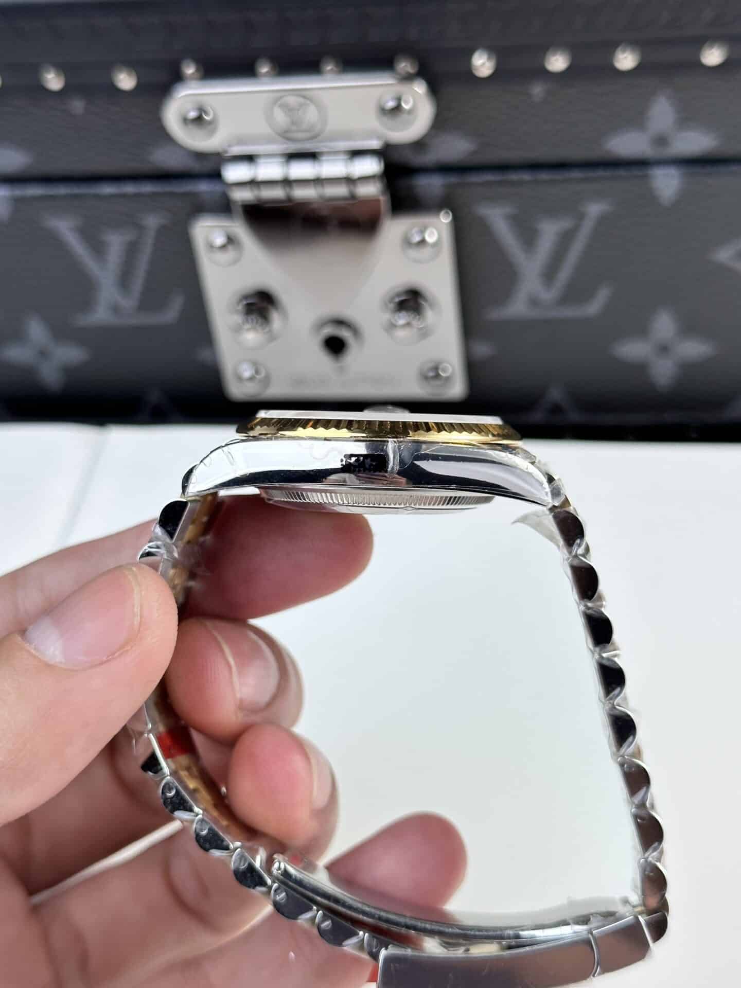 Rolex Datejust Wimbledon Two Tone Yellow Gold Jubilee Top Quality Replica 36mm - Image 9