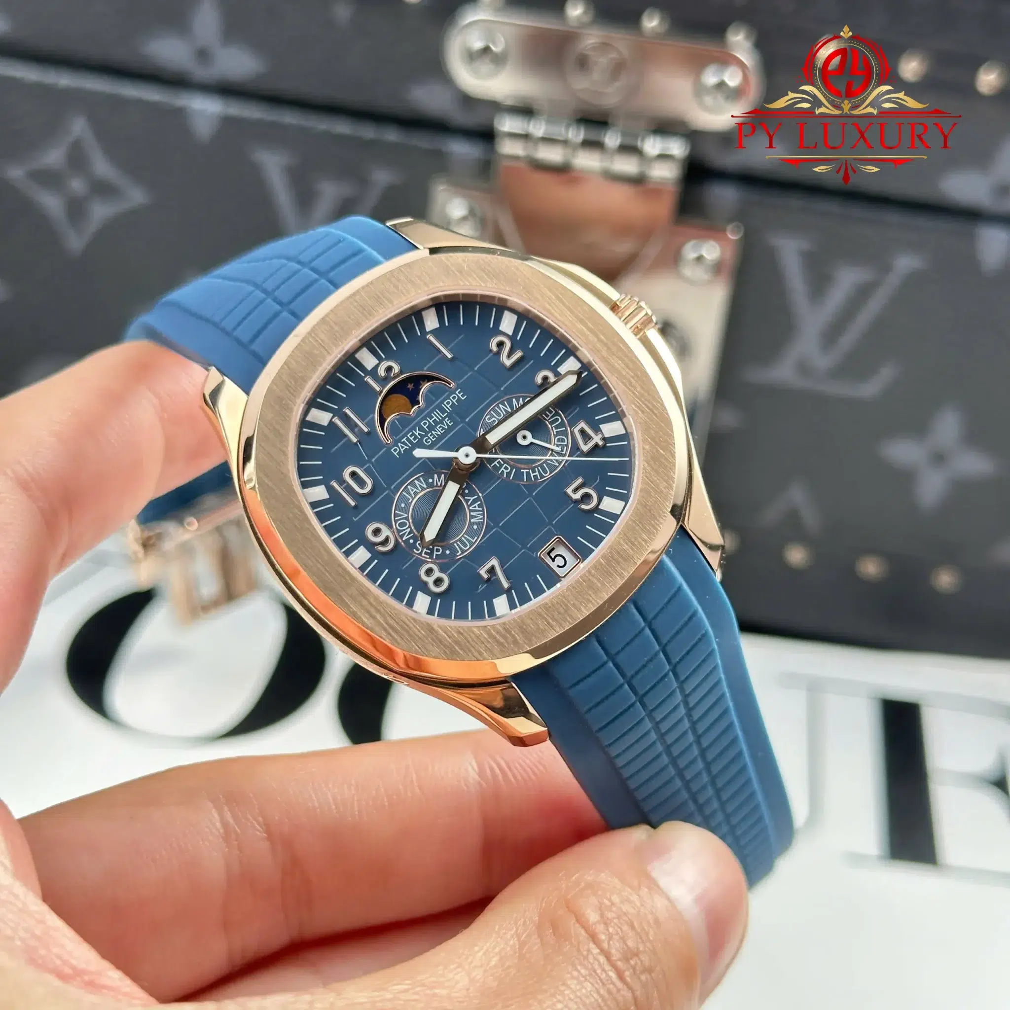 Patek Philippe Aquanaut Luce 5261R-001 Blue-gray Dial Best Replica 39.9mm - Image 2