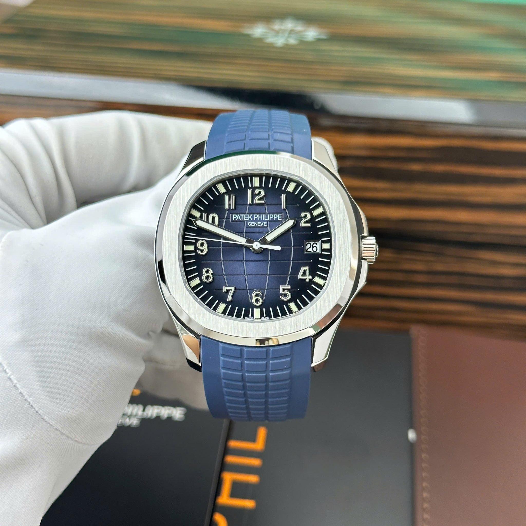 Patek Philippe Aquanaut 5168G-010 Blue Dial Modified Full Option Super Clone Best Replica 42.2mm