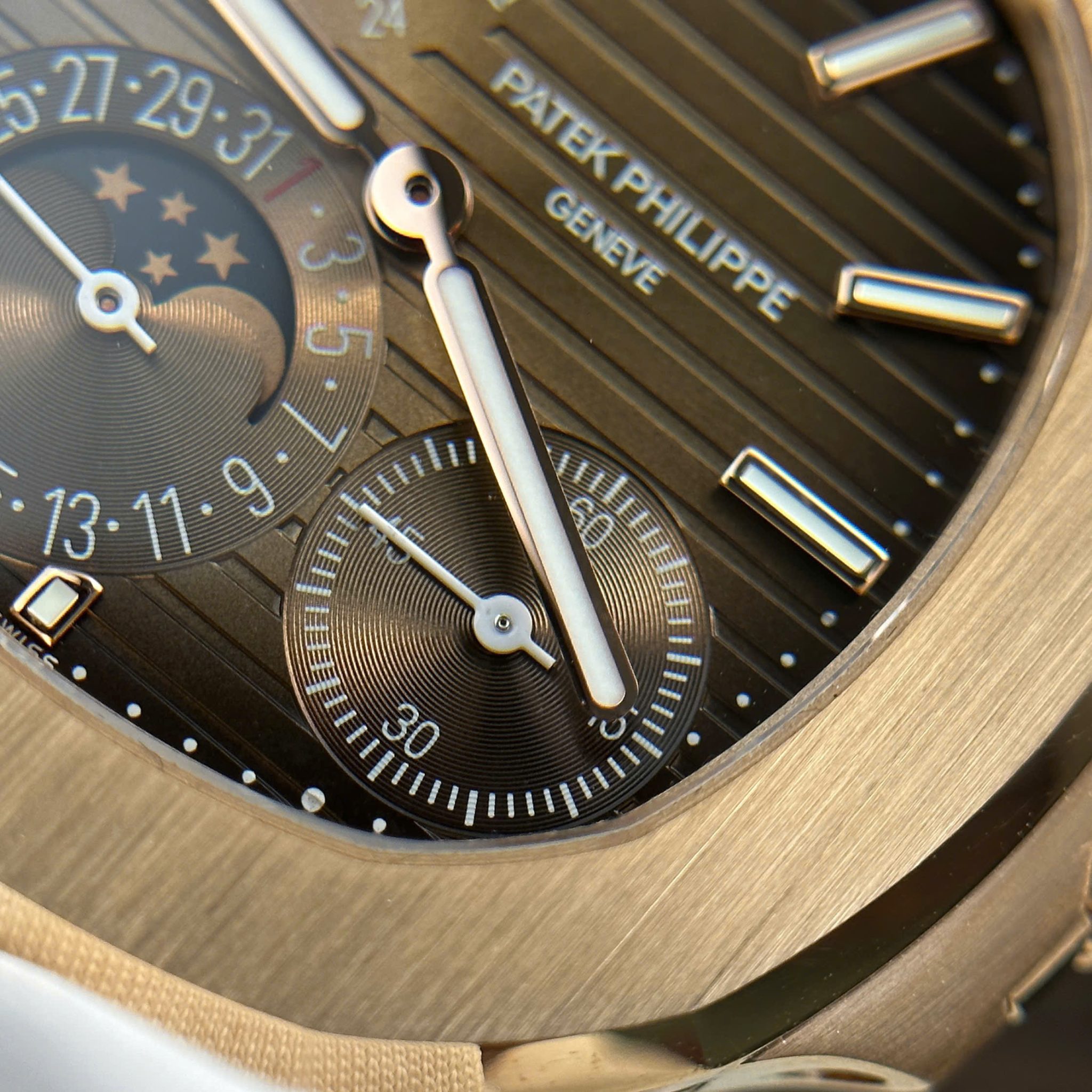 Patek Philippe Nautilus 5712/1R-001 Brown Dial 18K Solid Gold 1:1 CNC Custom Made 40mm - Image 7