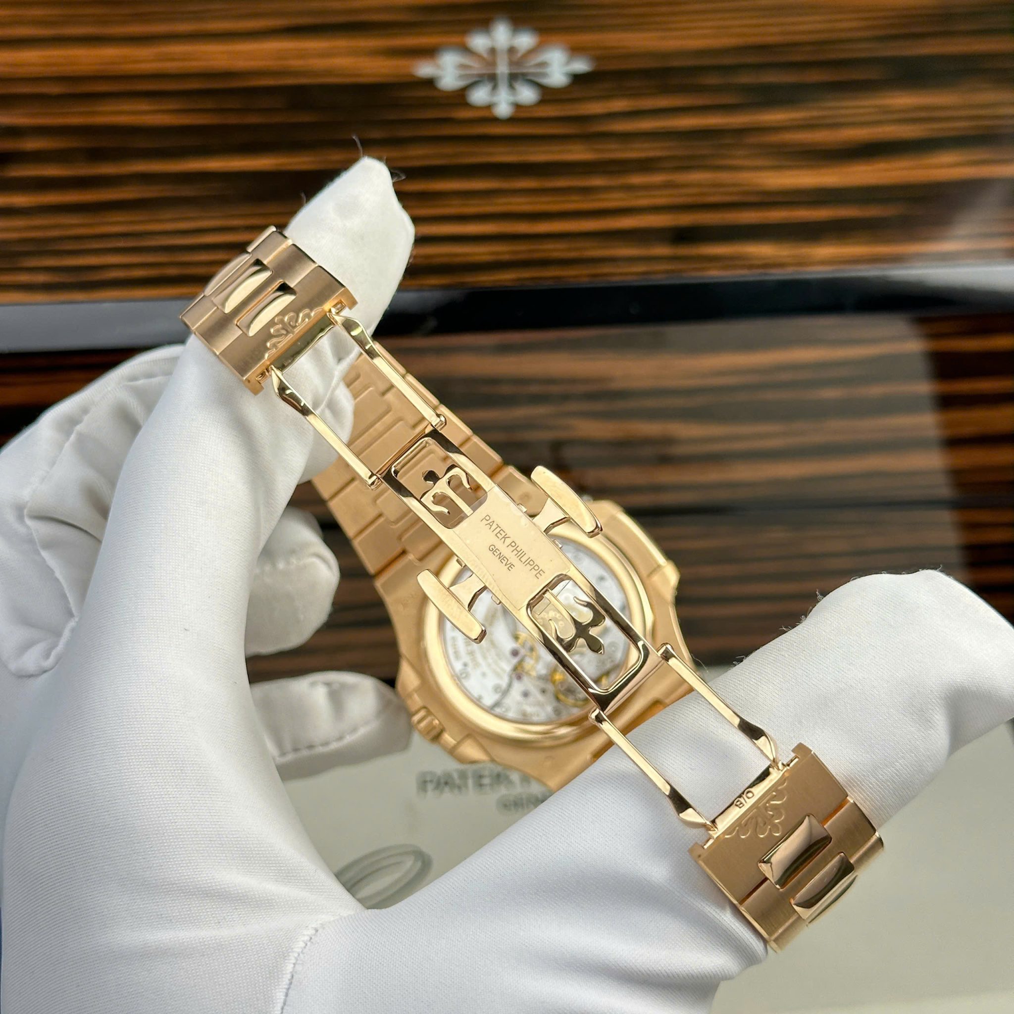 Patek Philippe Nautilus 5712/1R-001 Brown Dial 18K Solid Gold 1:1 CNC Custom Made 40mm - Image 13