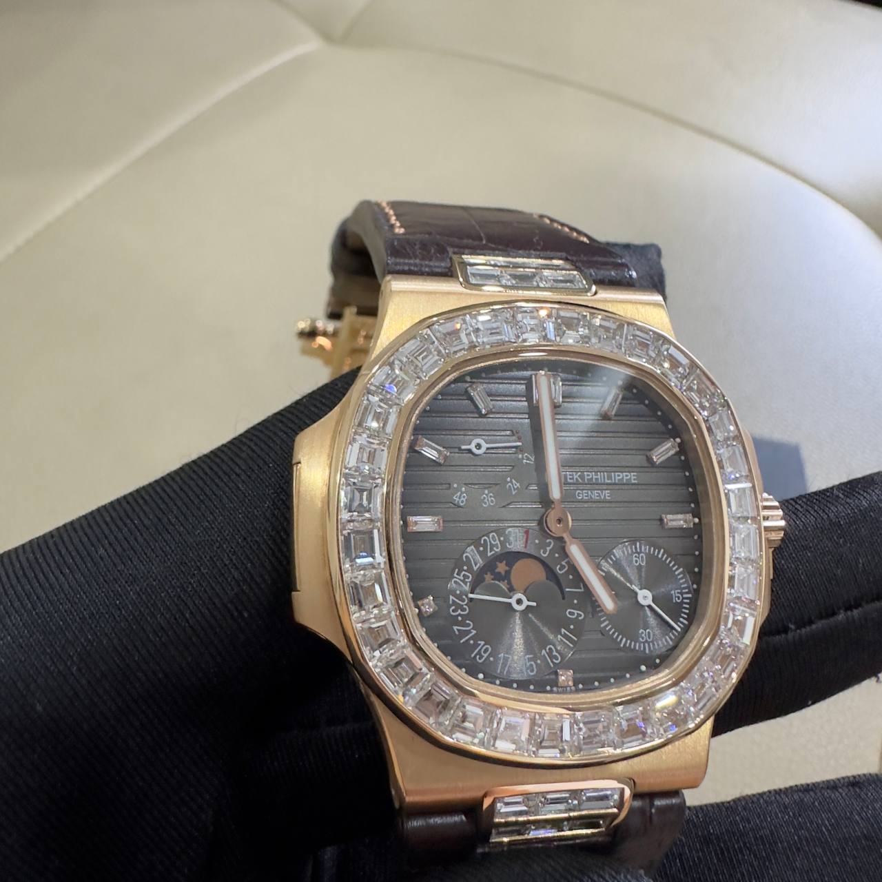 Patek Philippe Nautilus 5724R-001 Pure 18K Solid Gold Custom Baguette Diamonds Crocodile Leather Strap 40mm - Image 4