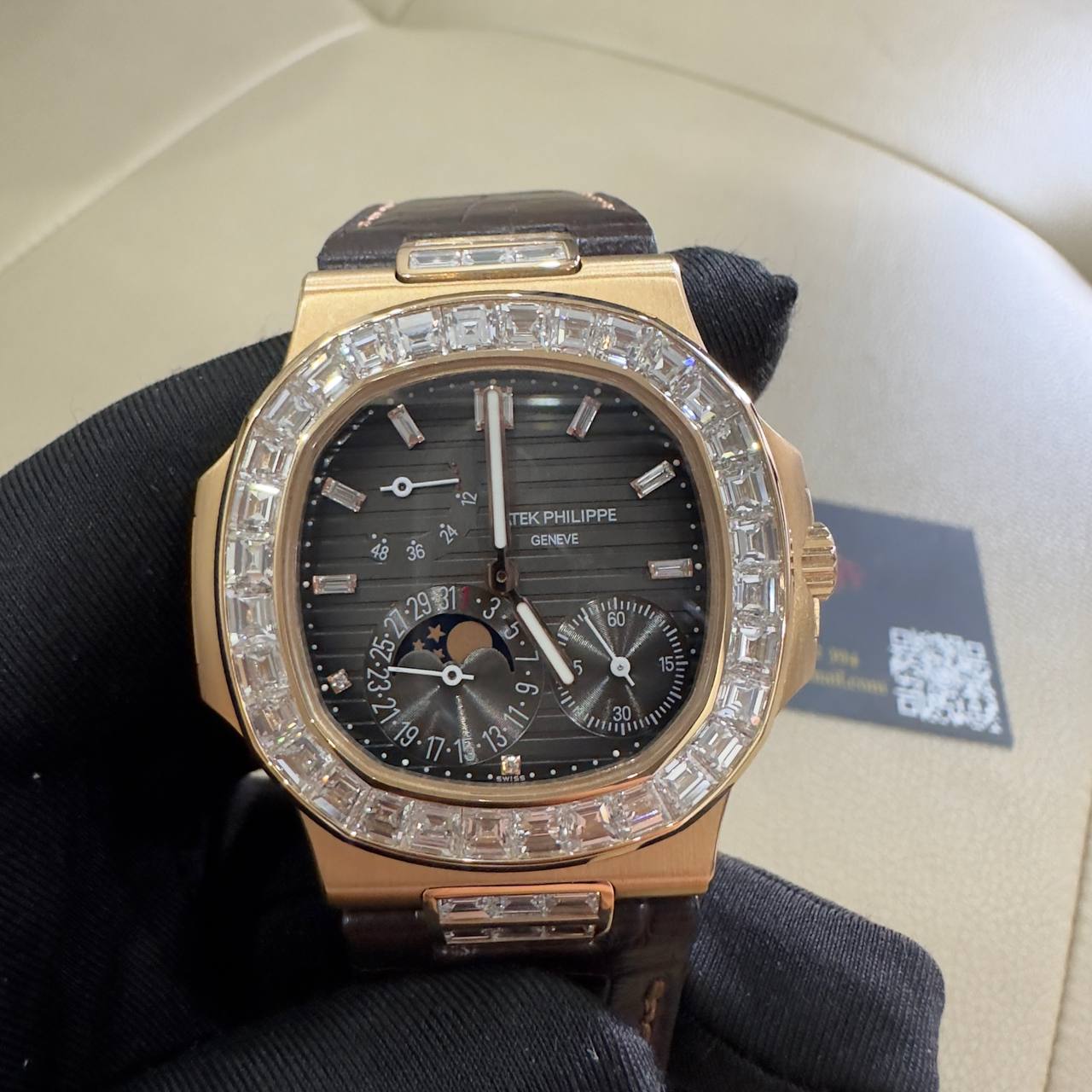 Patek Philippe Nautilus 5724R-001 Pure 18K Solid Gold Custom Baguette Diamonds Crocodile Leather Strap 40mm - Image 8