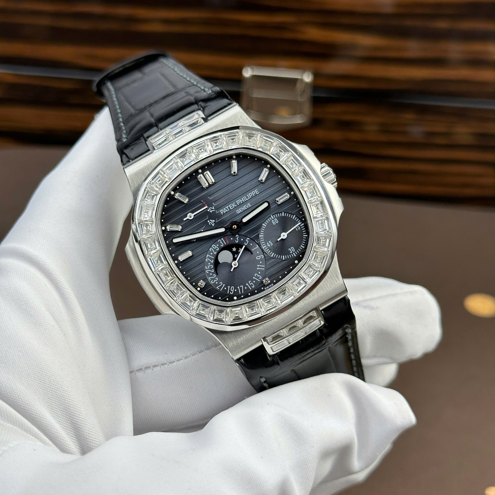 Patek Philippe Nautilus 5724G-001 Blue Dial Baguette Moissanite Full Functions Modified Max Options 40mm - Image 2
