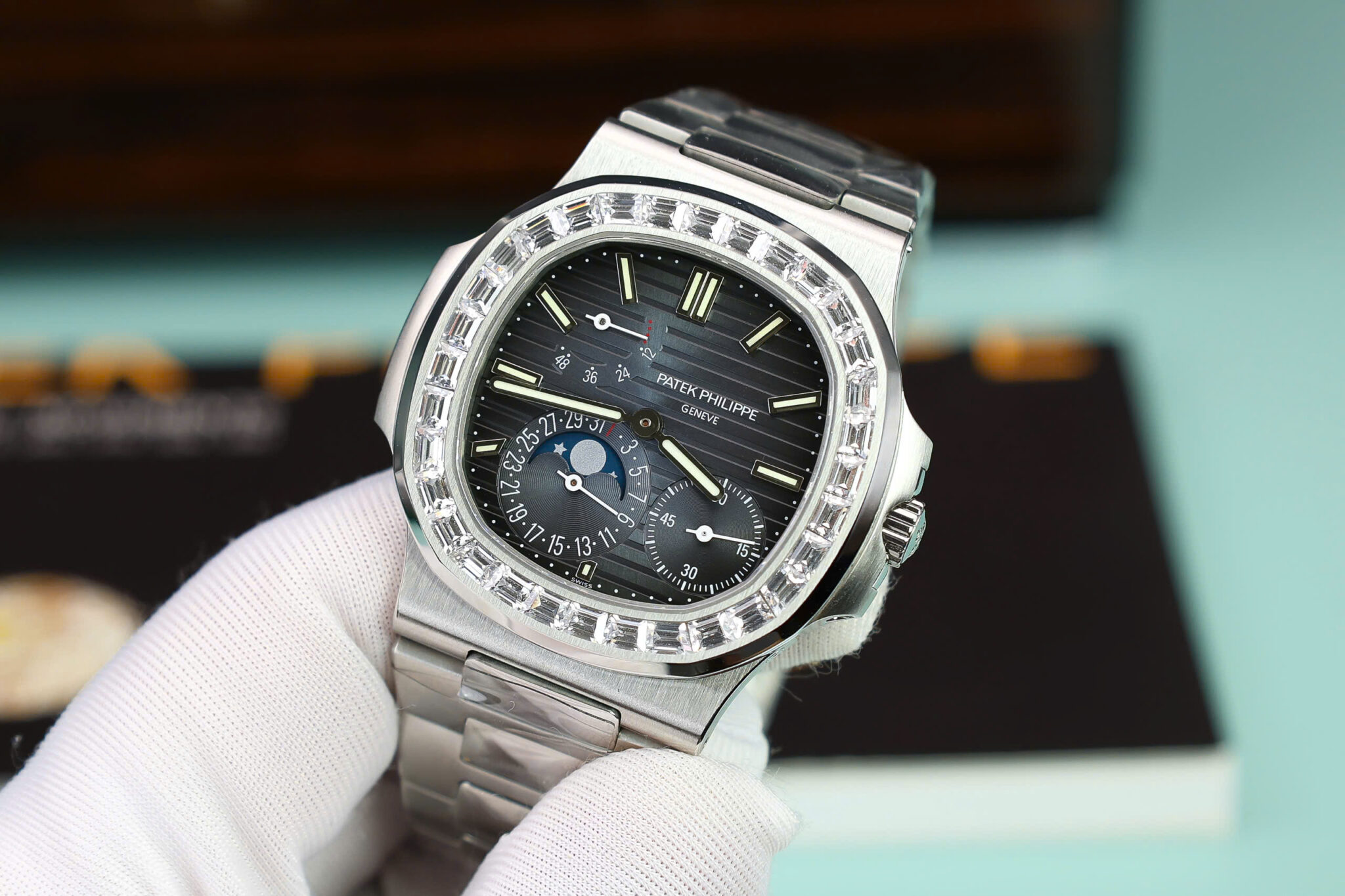 Patek Philippe Nautilus 5712 Blue Dial Baguette Stone Bezel Bracelet Full Functions PPF Best Replica 40mm - Image 3
