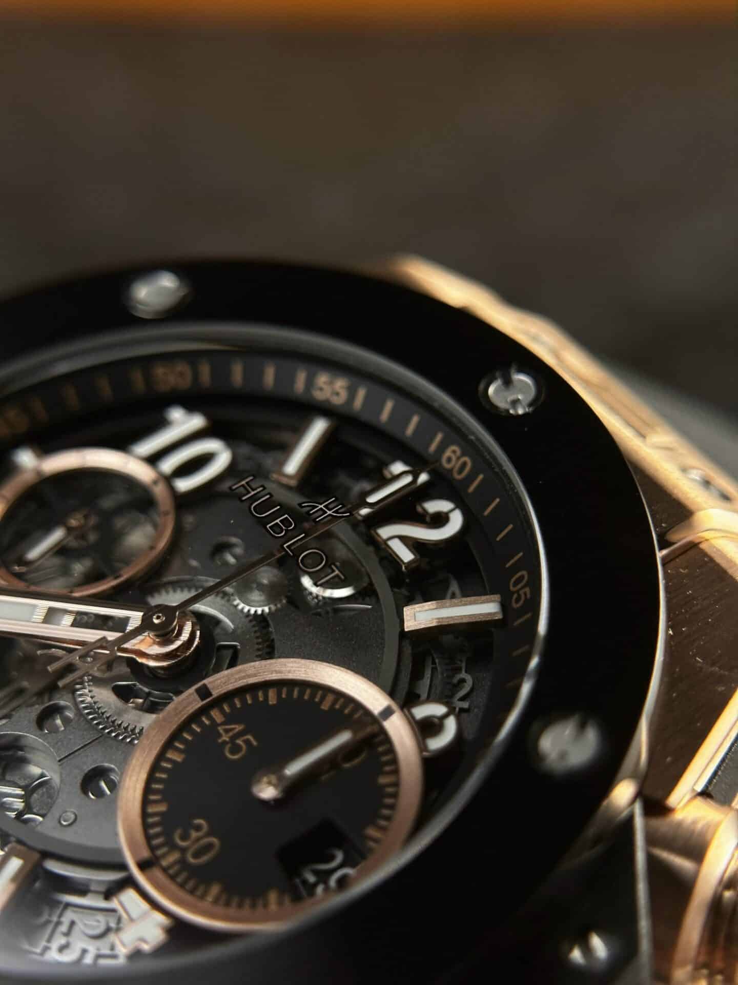Hublot Big Bang Unico King Gold Black Ceramic Best Replica 42mm - Image 5