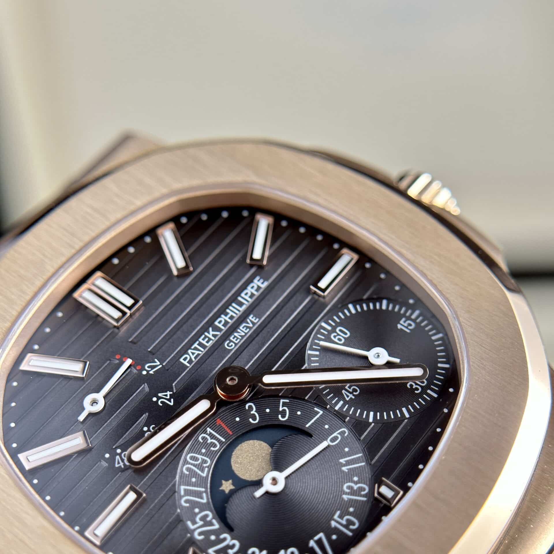 Patek Philippe Nautilus 5712R Rose Gold Grey Dial Leather Best Replica PPF V2 40mm - Image 5