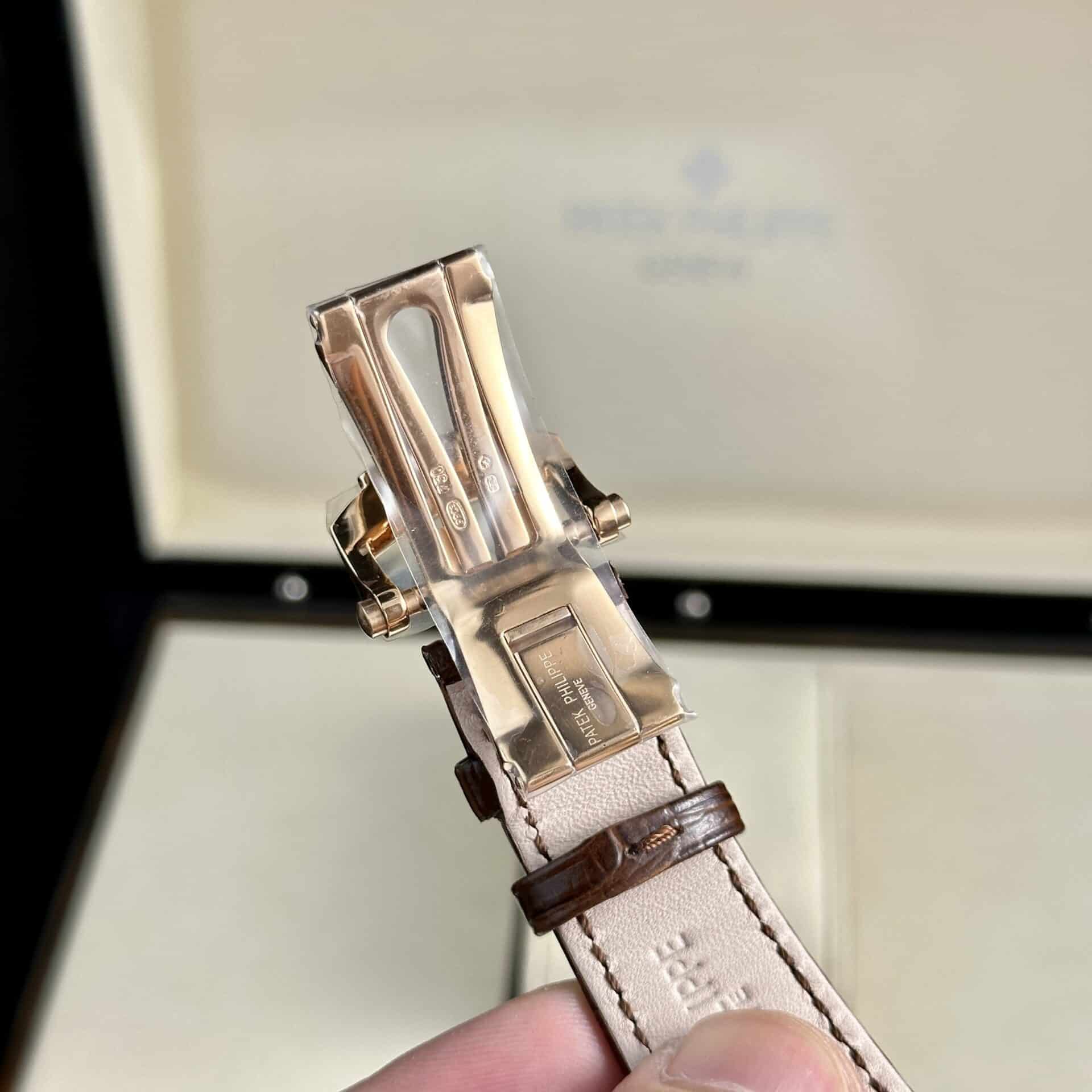 Patek Philippe Nautilus 5712R Rose Gold Grey Dial Leather Best Replica PPF V2 40mm - Image 9