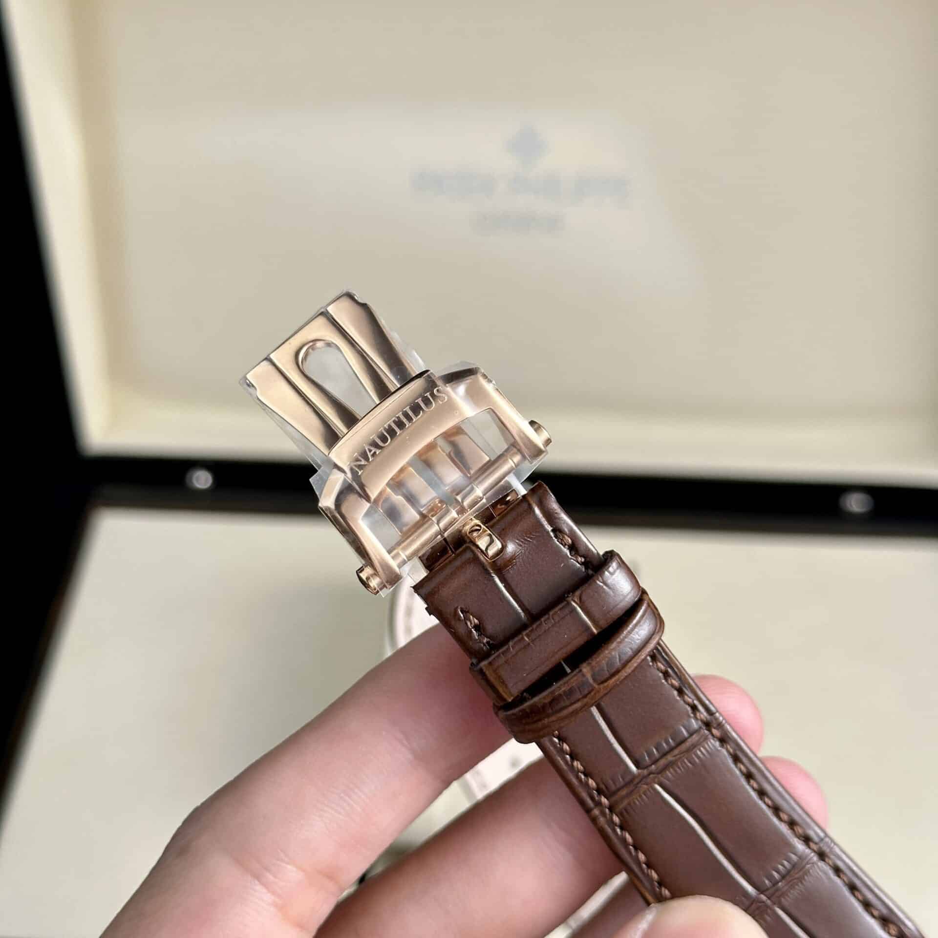 Patek Philippe Nautilus 5712R Rose Gold Grey Dial Leather Best Replica PPF V2 40mm - Image 10