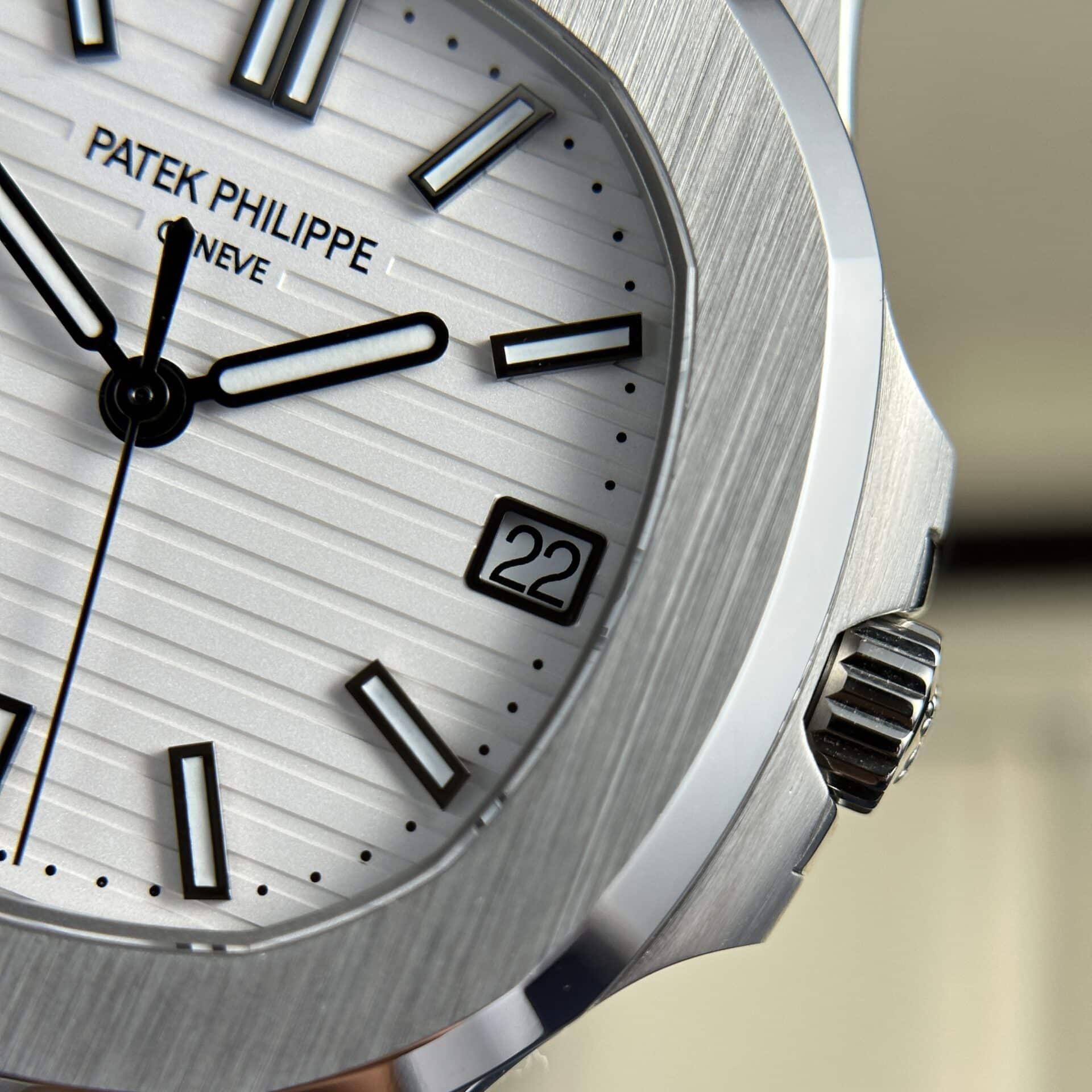 Patek Philippe Nautilus 5711/1A-011 White Dial Super Clone 40mm - Image 5