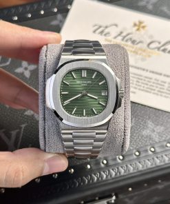 Patek Philippe Nautilus 5711 Olive Green Dial Replica 40mm