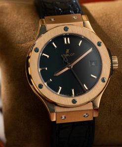 Hublot Classic Fusion King Gold Black Dial Leather Strap Lady Watch Replica 33mm