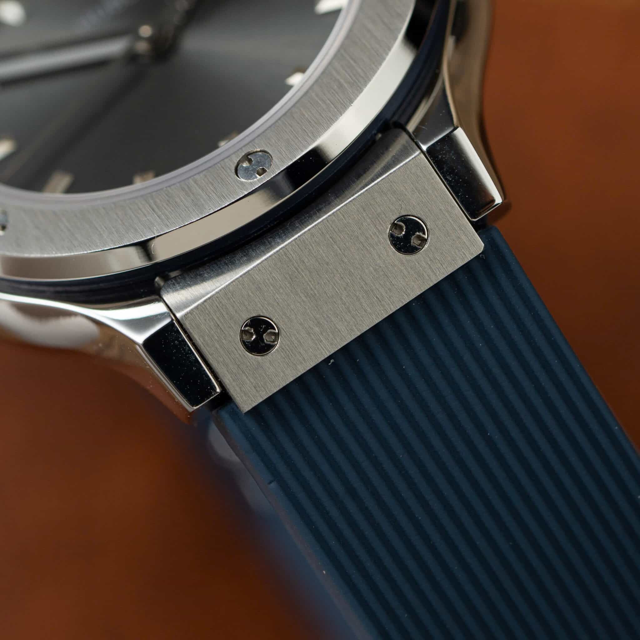 Hublot Classic Fusion Titanium Grey Dial Rubber Lady Watch Replica 33mm - Image 5