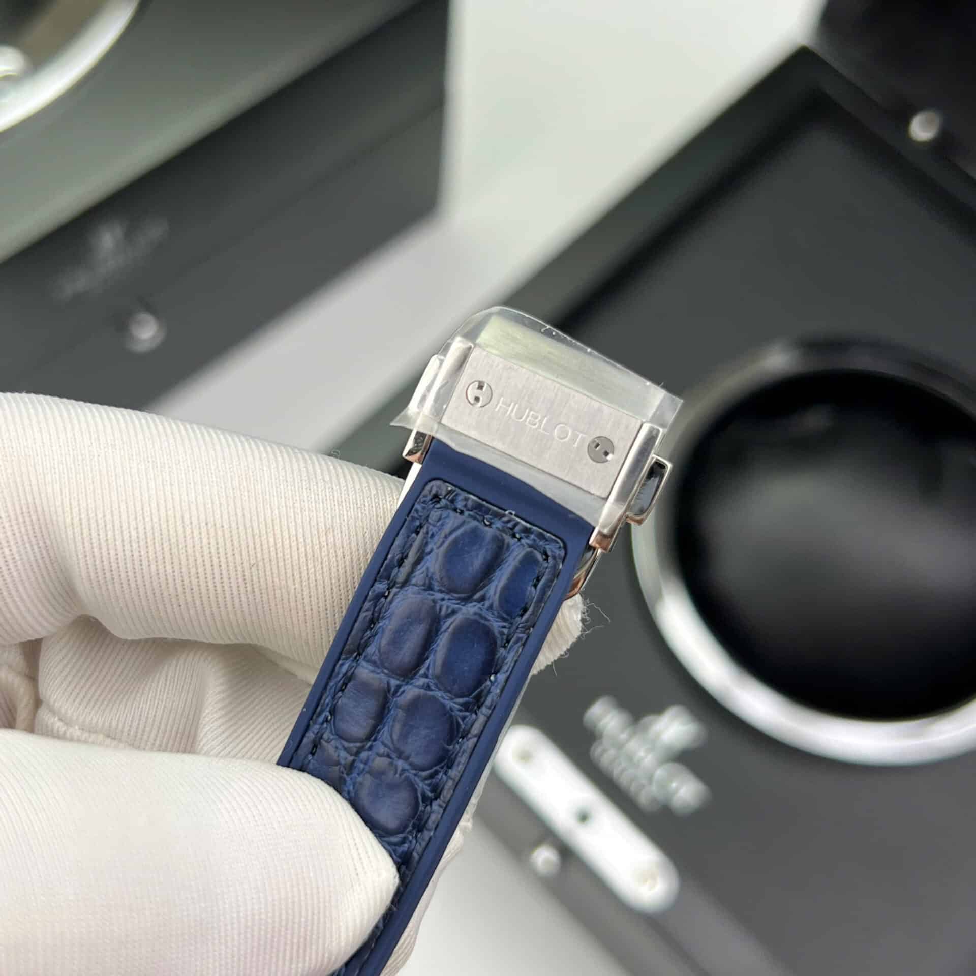 Hublot Classic Fusion Titanium Pavé Blue Dial Leather Custom Moissanite 33mm - Image 8