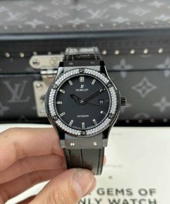 Hublot Classic Fusion Black Magic Diamond Ceramic Case Stone-set Bezel Best Replica JJZ 42mm