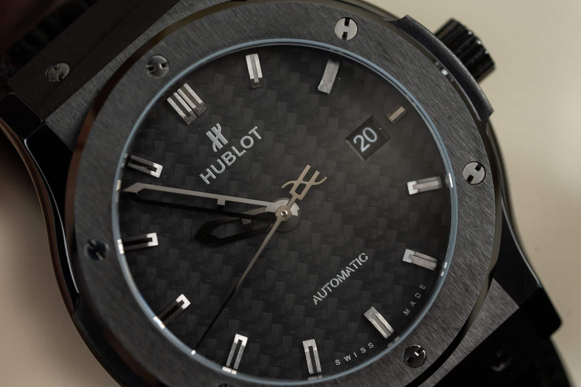 Hublot Classic Fusion Black Magic Carbon Dial Swiss Movement Top Quality Replica 42mm - Image 3
