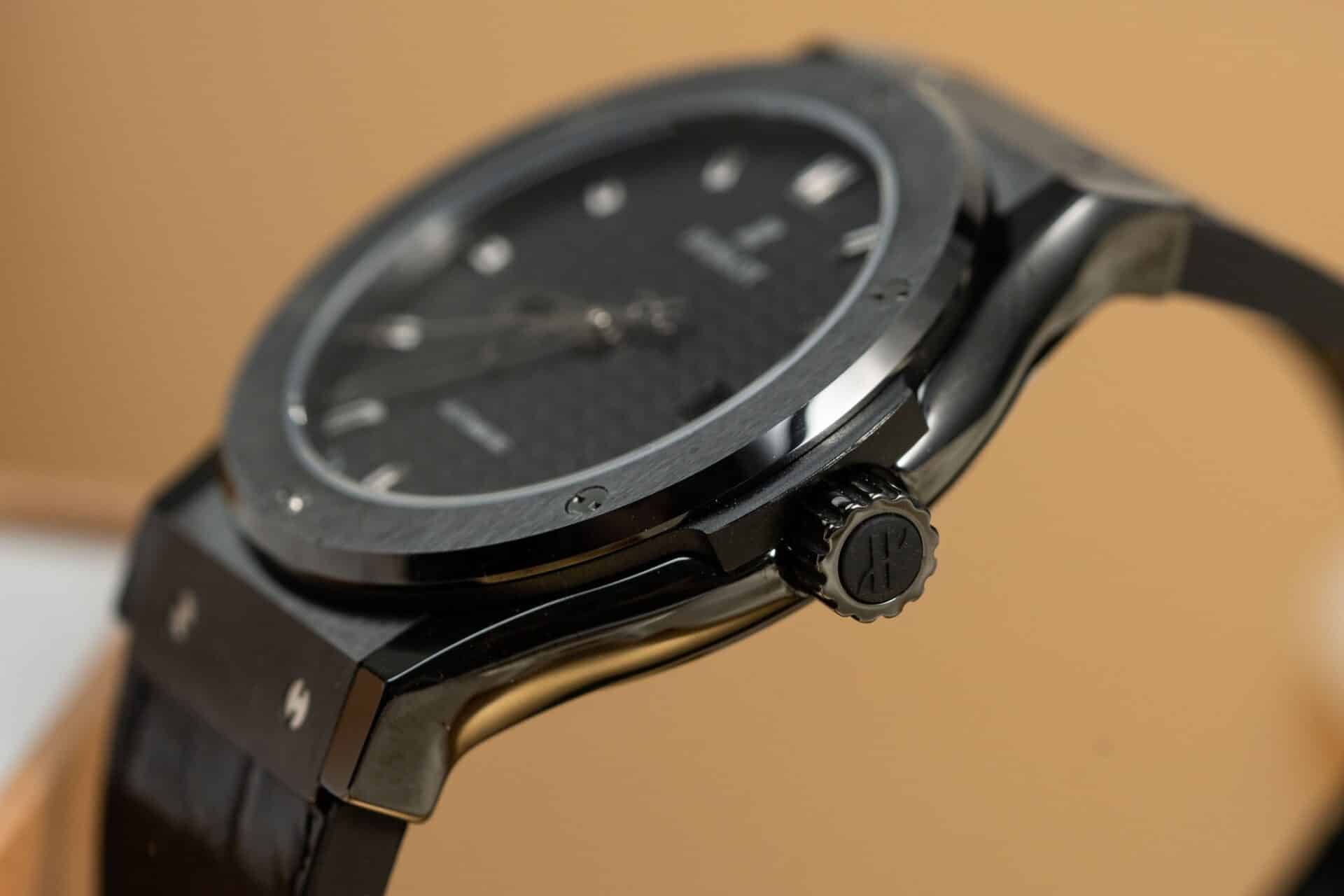 Hublot Classic Fusion Black Magic Carbon Dial Swiss Movement Top Quality Replica 42mm - Image 7