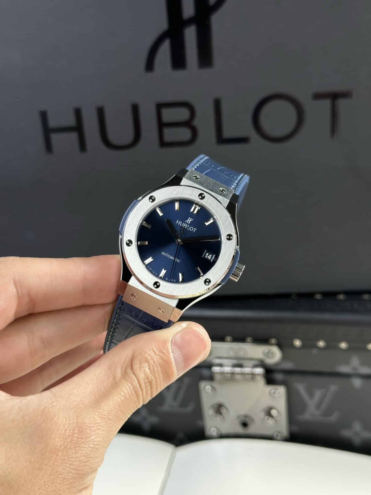 Hublot Classic Fusion Titanium Blue Dial Leather Best Replica JJF 38mm - Image 3