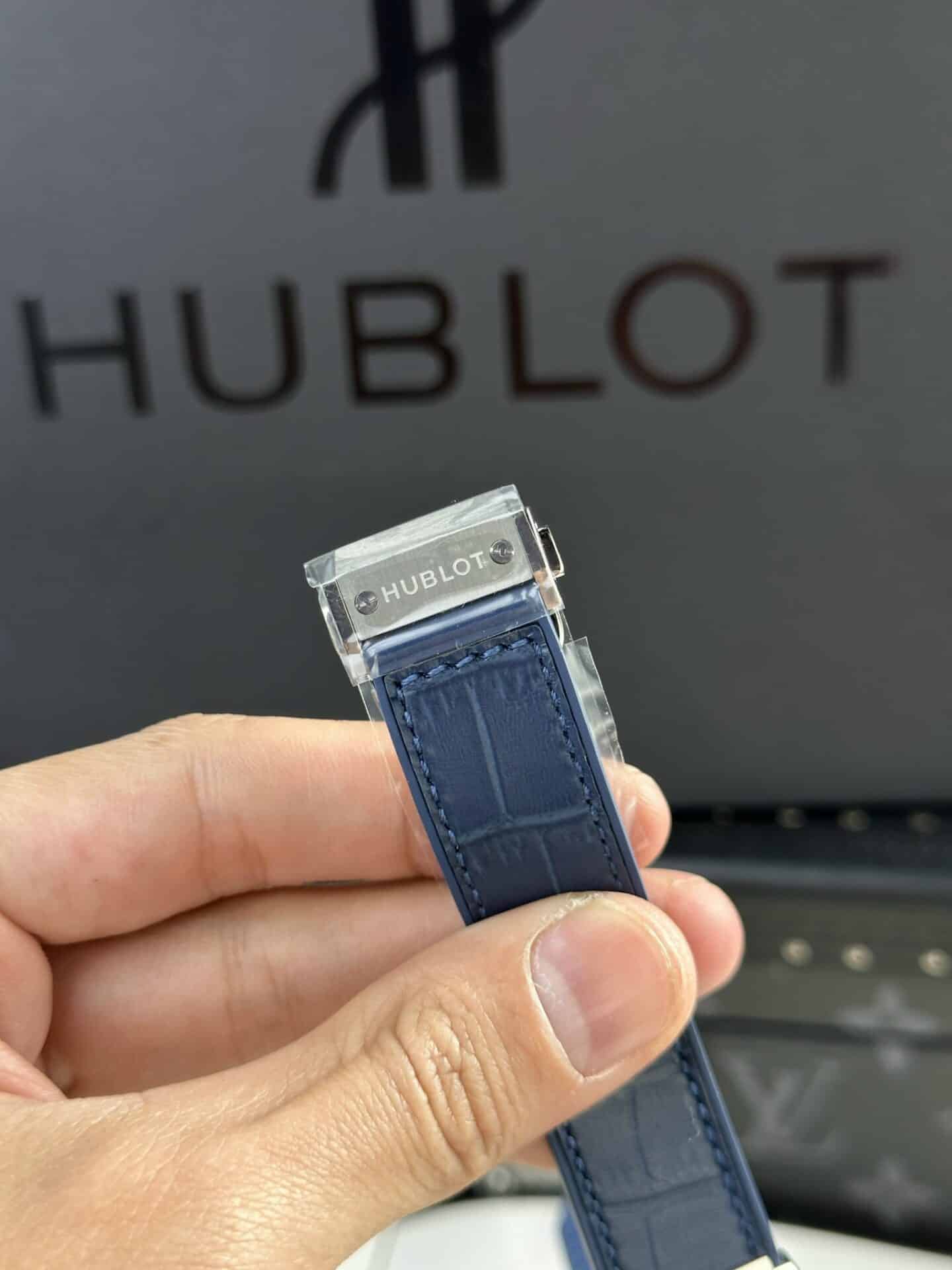 Hublot Classic Fusion Titanium Blue Dial Leather Best Replica JJF 38mm - Image 8