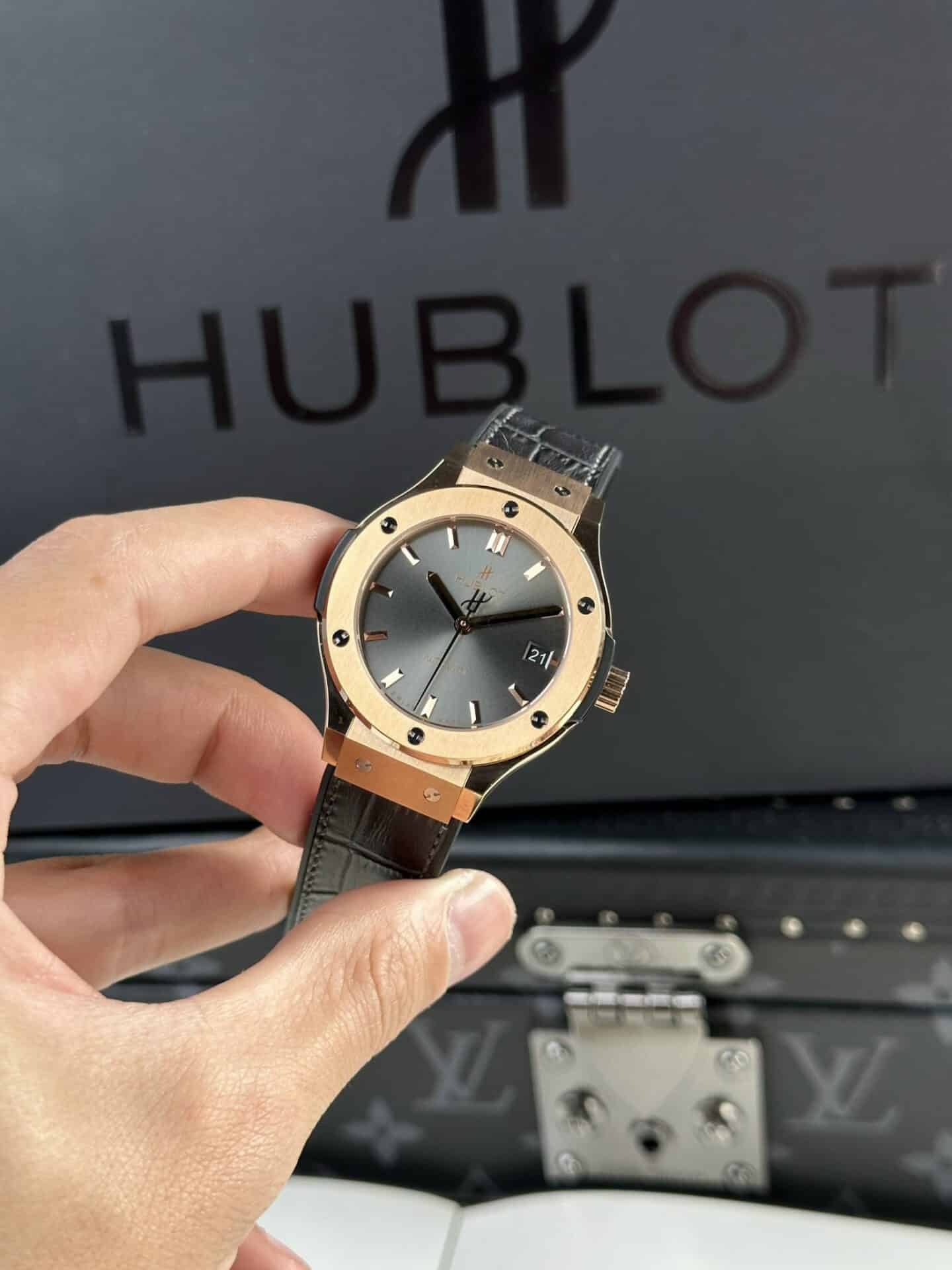 Hublot Classic Fusion King Gold Grey Dial Best Replica JJF 38mm - Image 3