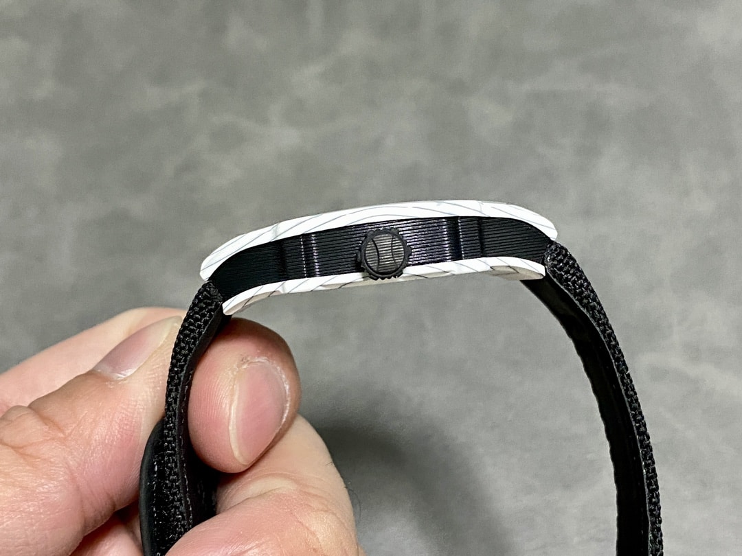 Richard Mille RM27-05 Flying Tourbillon Rafael Nadal Carbon Fiber Replica 37.25×47.25mm - Image 7