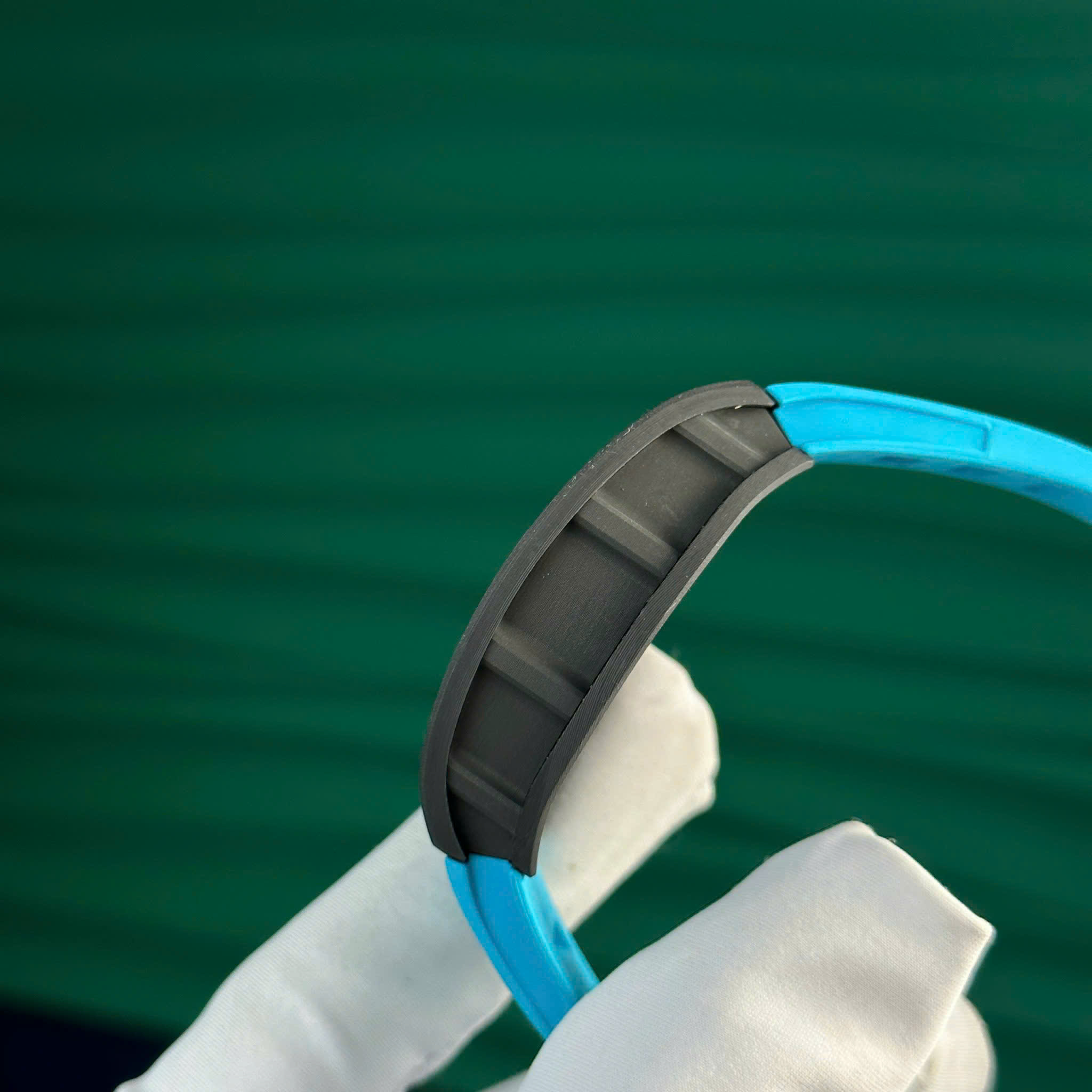 Richard Mille RM055 Bubba Watson Yas Marina Circuit Carbon TPT Blue Rubber Strap 1:1 Super Clone ZF 42.7mm - Image 10