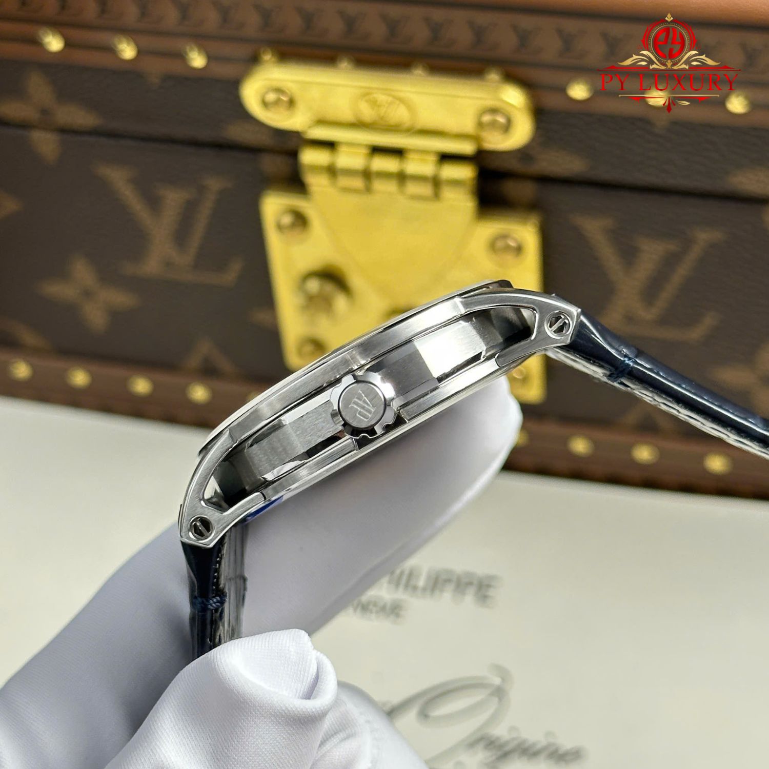 Audemars Piguet Code 11.59 Automatic 15210BC Blue Dial Leather Strap 1:1 Best Replica APSF 41mm - Image 10