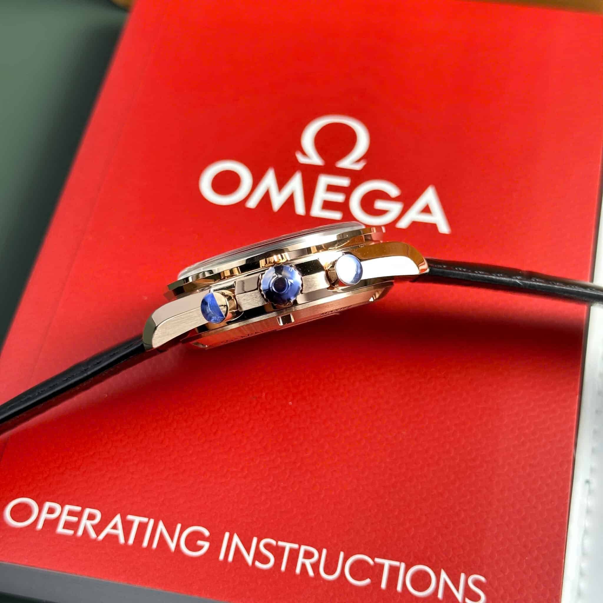 Omega Speedmaster Moonwatch Professional Chronograph Rose Gold Black Dial Swiss Replica 42mm - Image 5