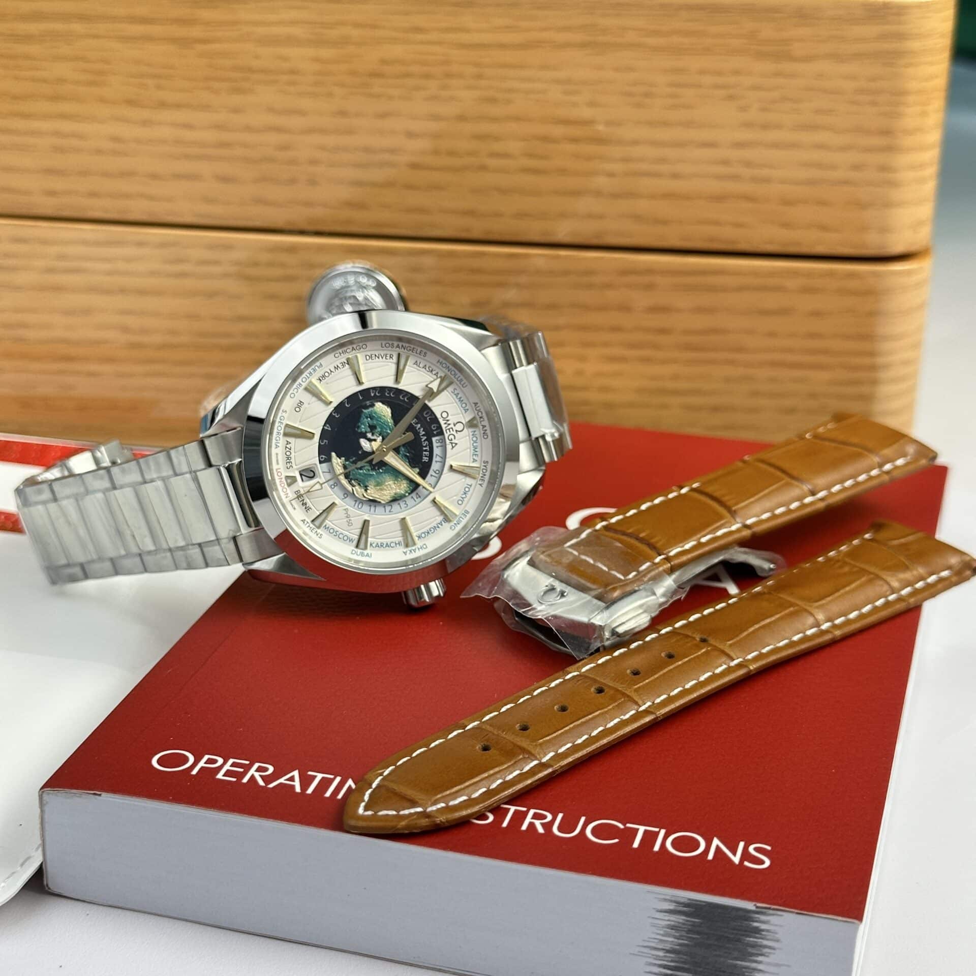 Omega Aqua Terra Worldtimer GMT White Dial Best Replica VSF 43mm - Image 4