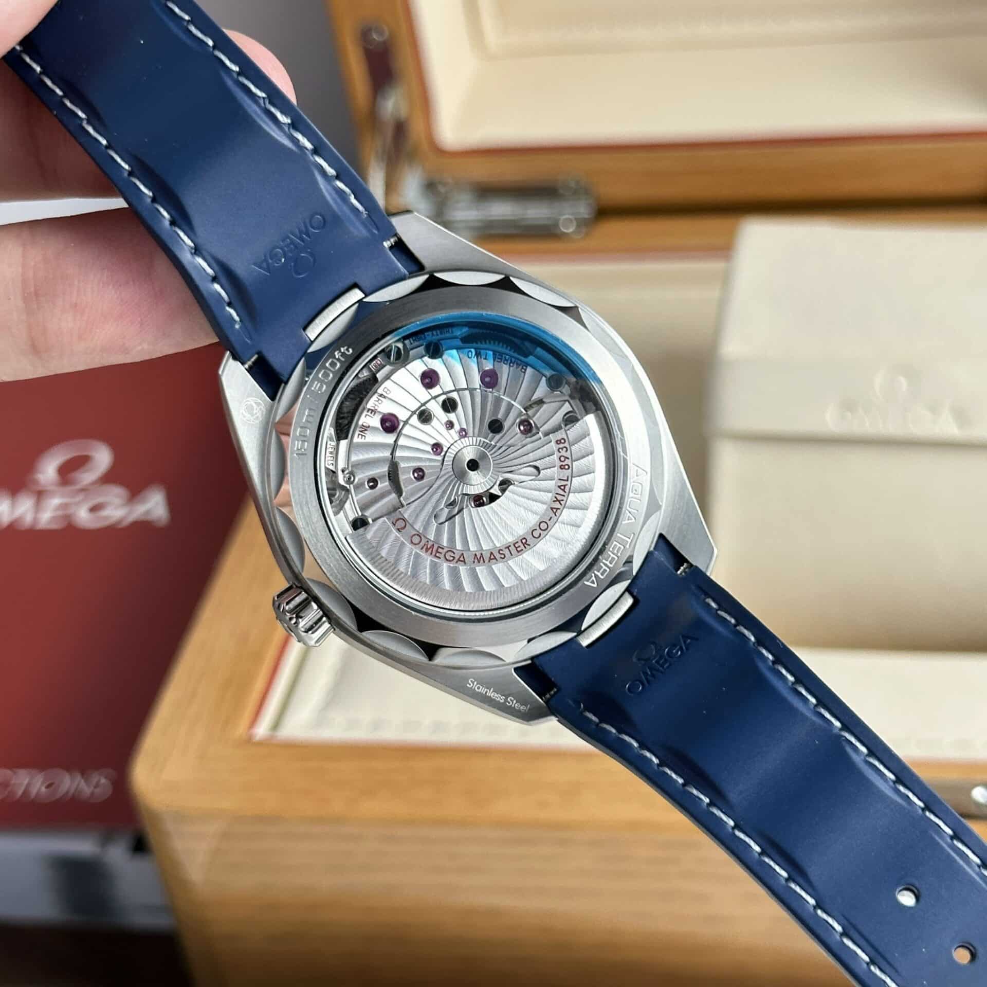 Omega Aqua Terra Worldtimer GMT Blue Dial Rubber Strap Best Replica 43mm - Image 9