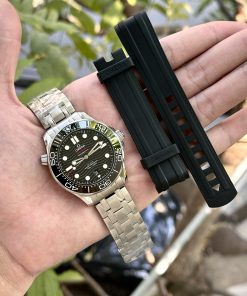 Omega Seamaster Diver 300M Steel Black Dial Best Replica 42mm