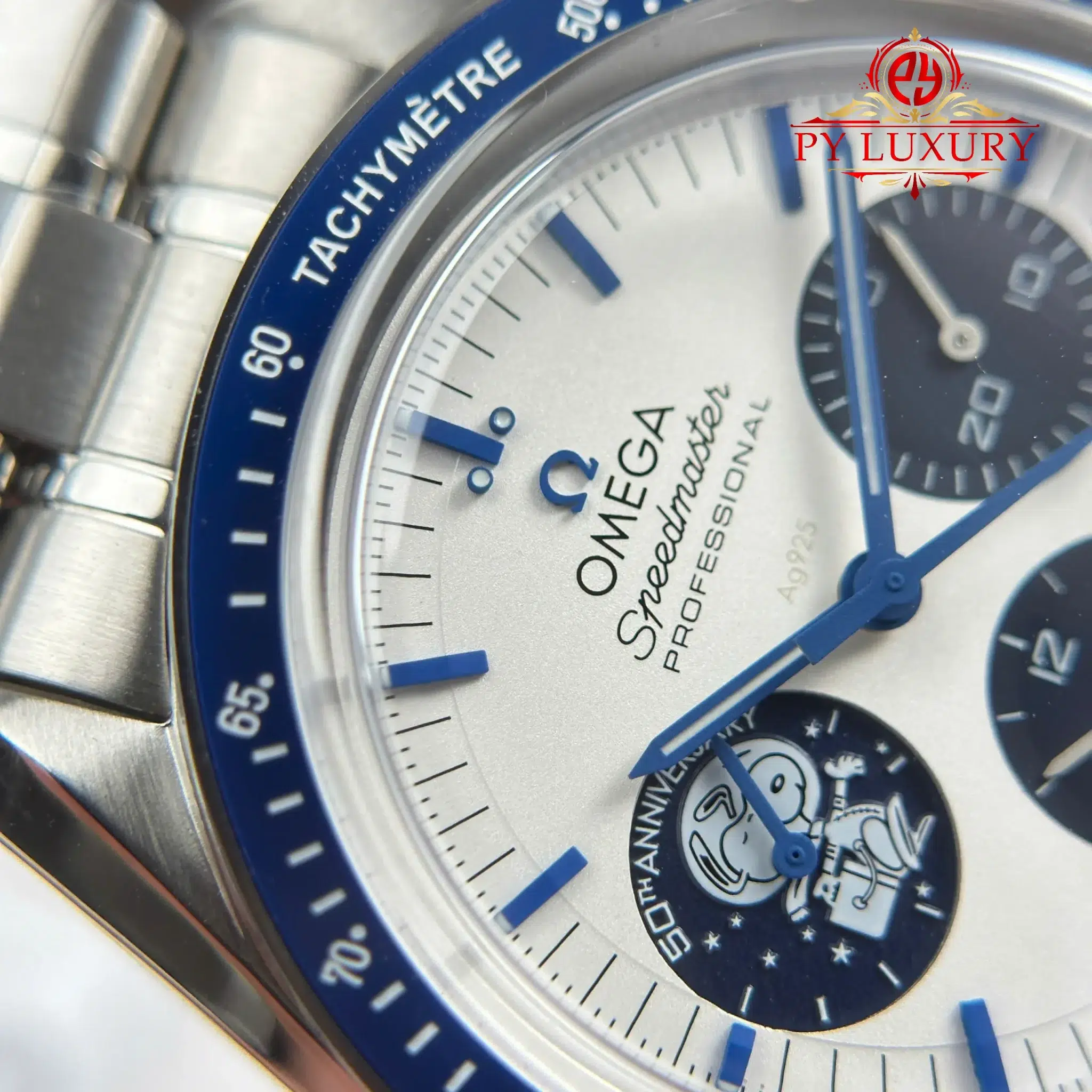 Omega Speedmaster Silver Snoopy 50th Anniversary Chronograph Steel Bracelet Replica 42mm - Image 6