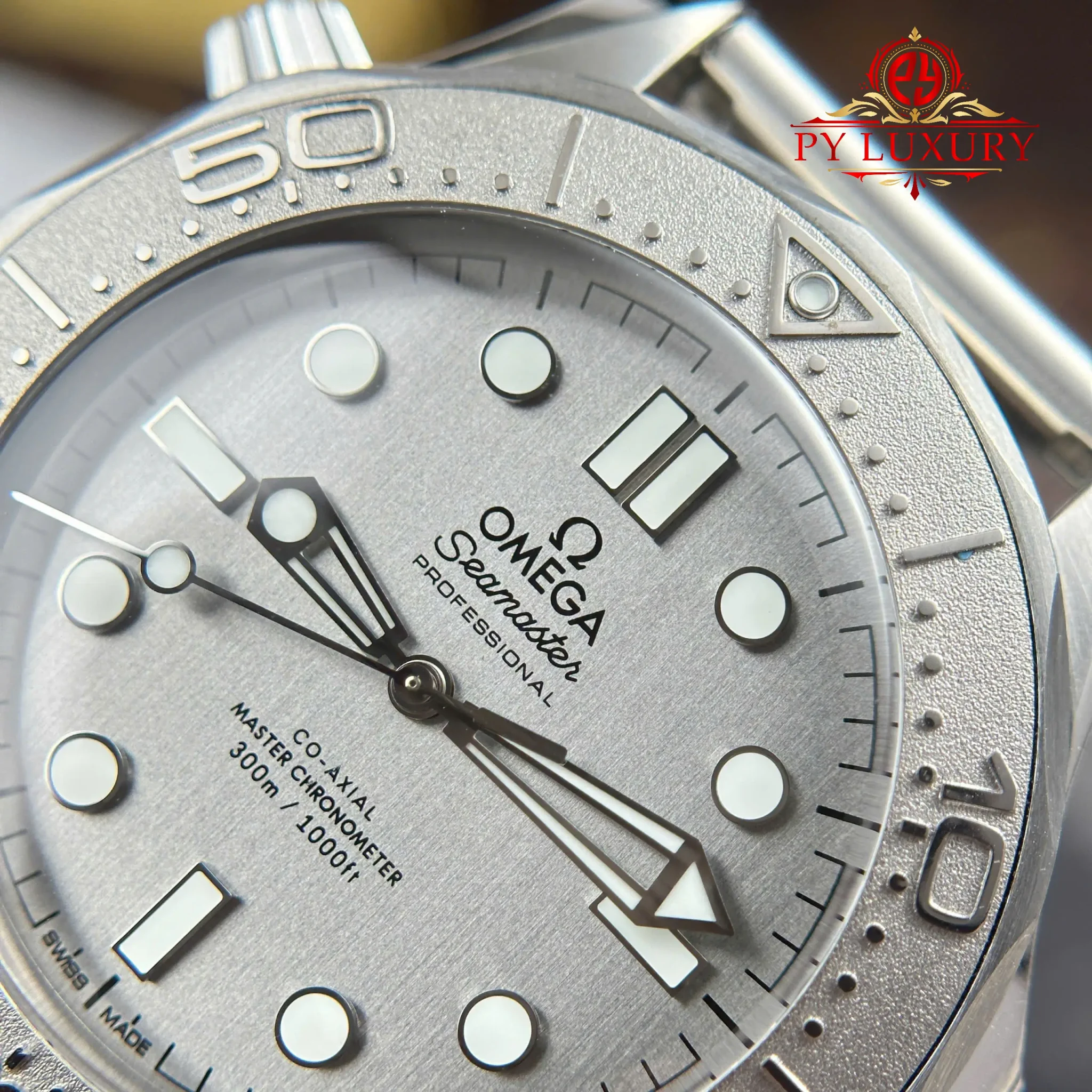 Omega Seamaster Diver 300M Steel No-Date Grey Dial 1:1 Best Replica VSF 42mm - Image 7
