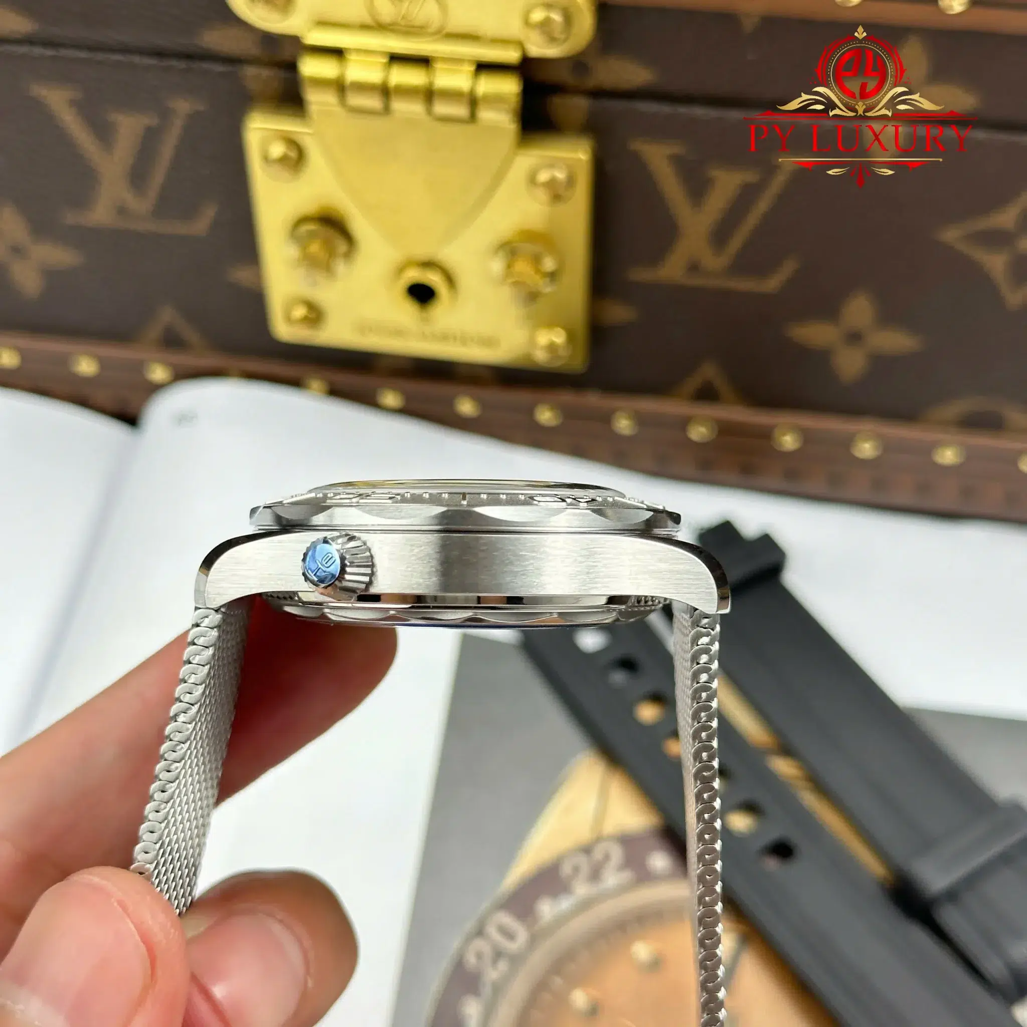 Omega Seamaster Diver 300M Steel No-Date Grey Dial 1:1 Best Replica VSF 42mm - Image 8